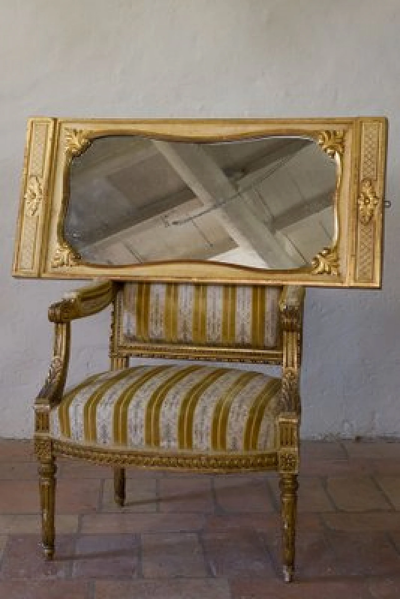 Art Nouveau gilded and lacquered wood mirror, early 20th century 3