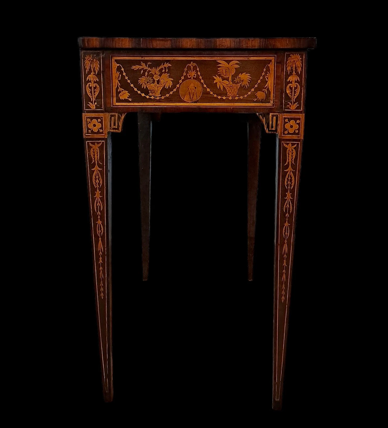 Tavolino Luigi XVI lastronato in legno di noce, '700 2