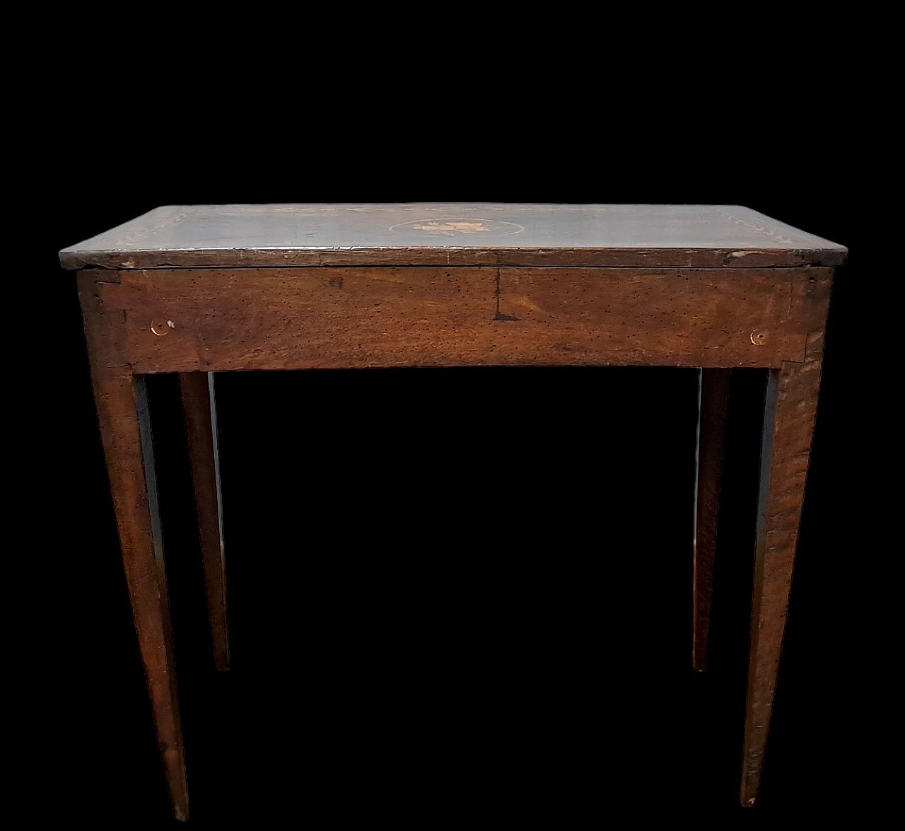 Tavolino Luigi XVI lastronato in legno di noce, '700 6