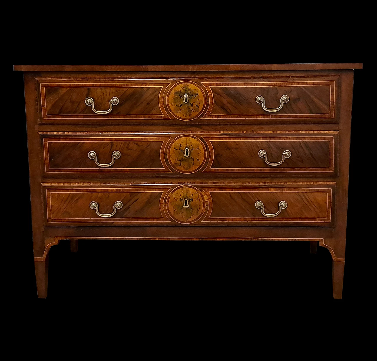 Louis XVI walnut panelled chest of drawers, late 18th century 5