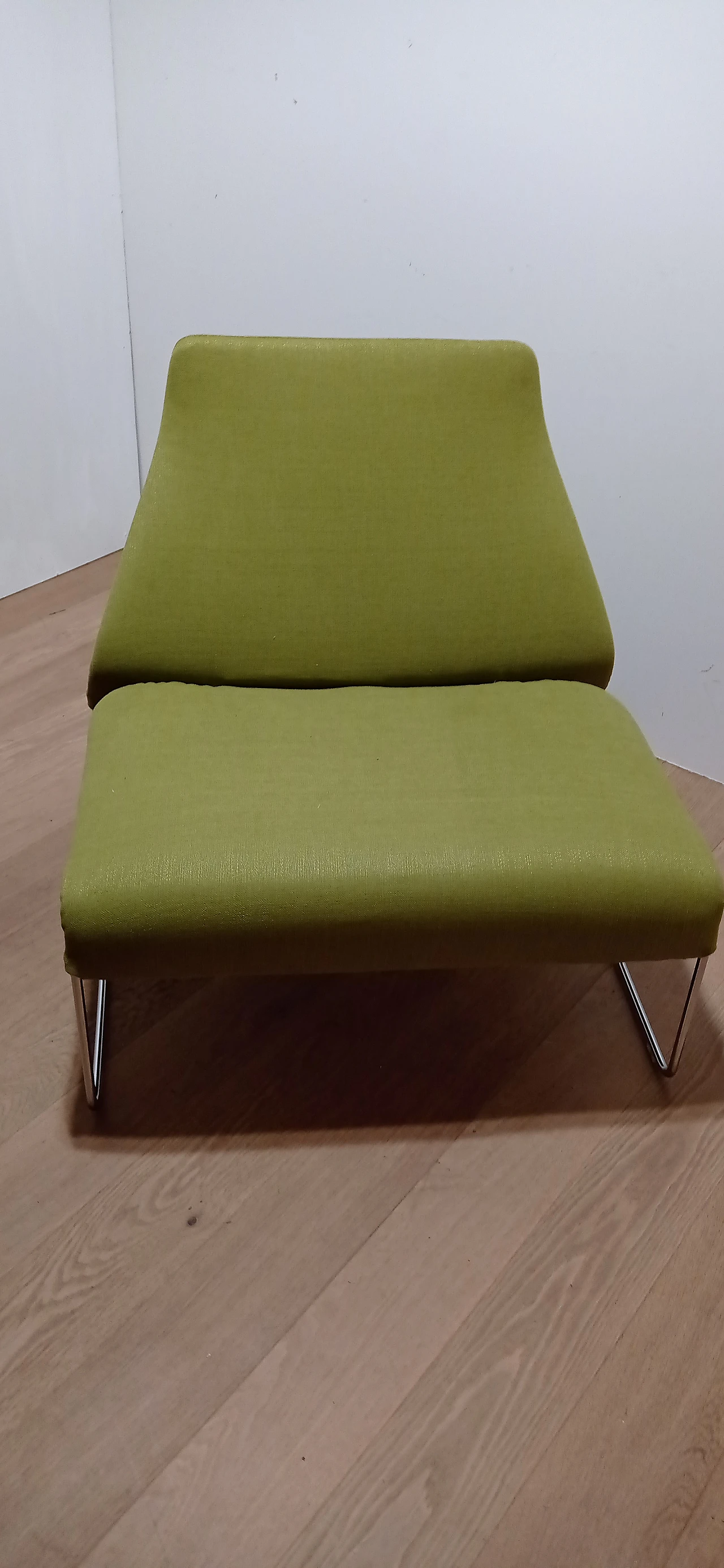 Lazy 05 armchair in melange fabric by P. Urquiola for B&B Italia 23