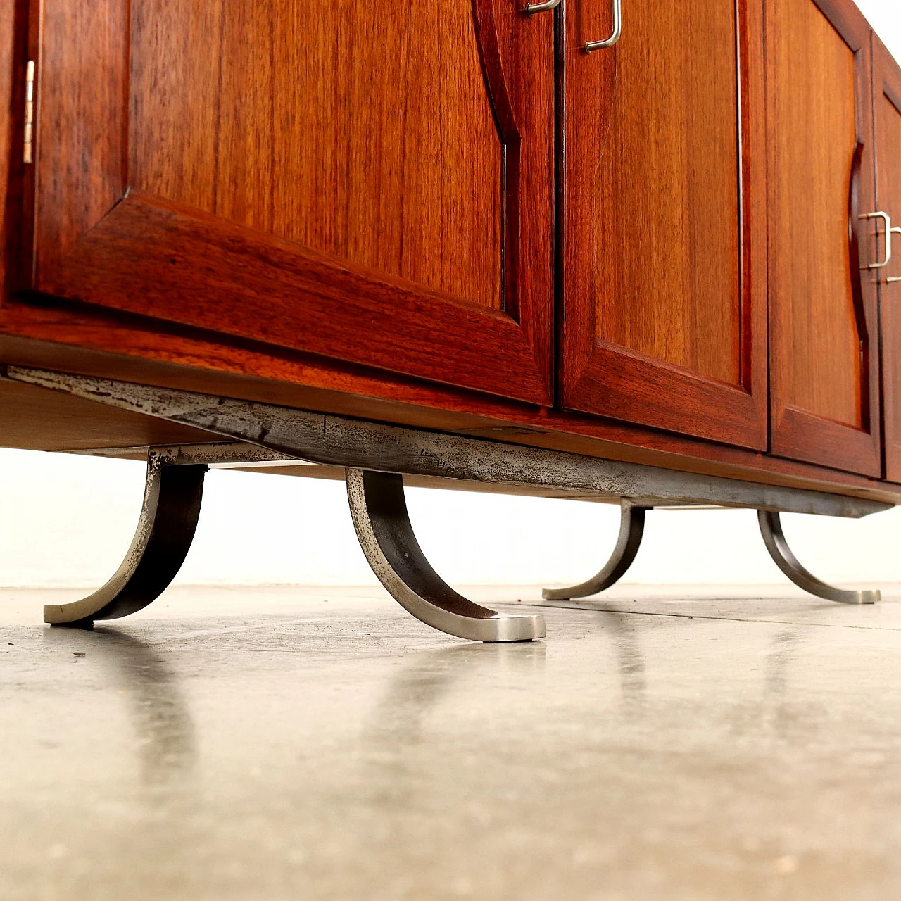 Wood and metal sideboard attributed to Sergio Mazza, 1960s 7