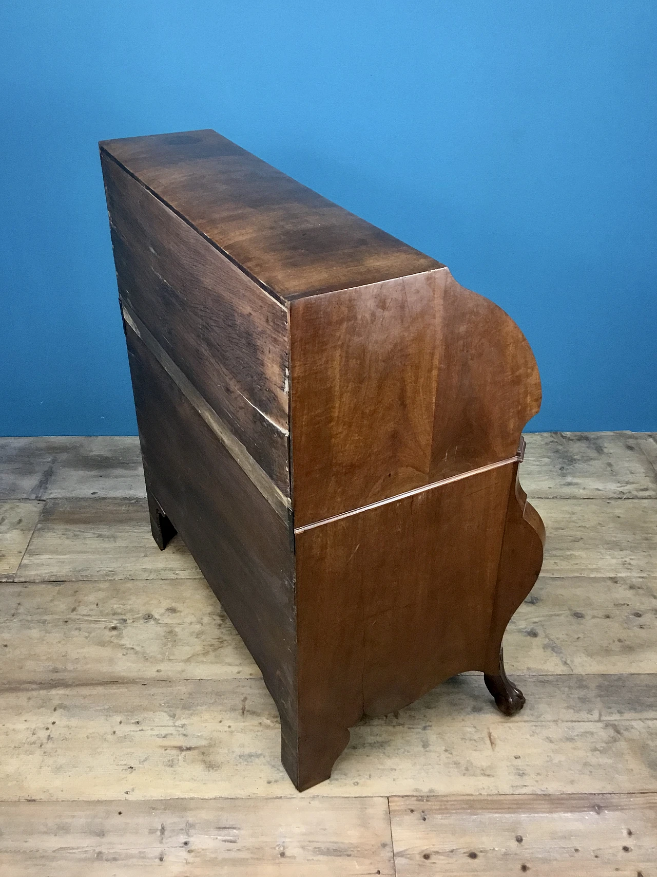 Mahogany flap dresser, early 19th century 16
