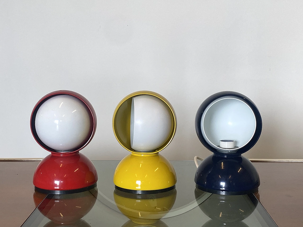 3 Lampade da tavolo Eclisse di Vico Magistretti per Artemide, 1967 4