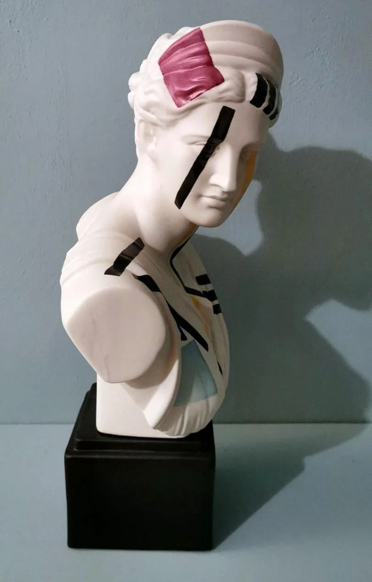 Pop Art Diana of Versailles in Capodimonte porcelain, 2000s 10