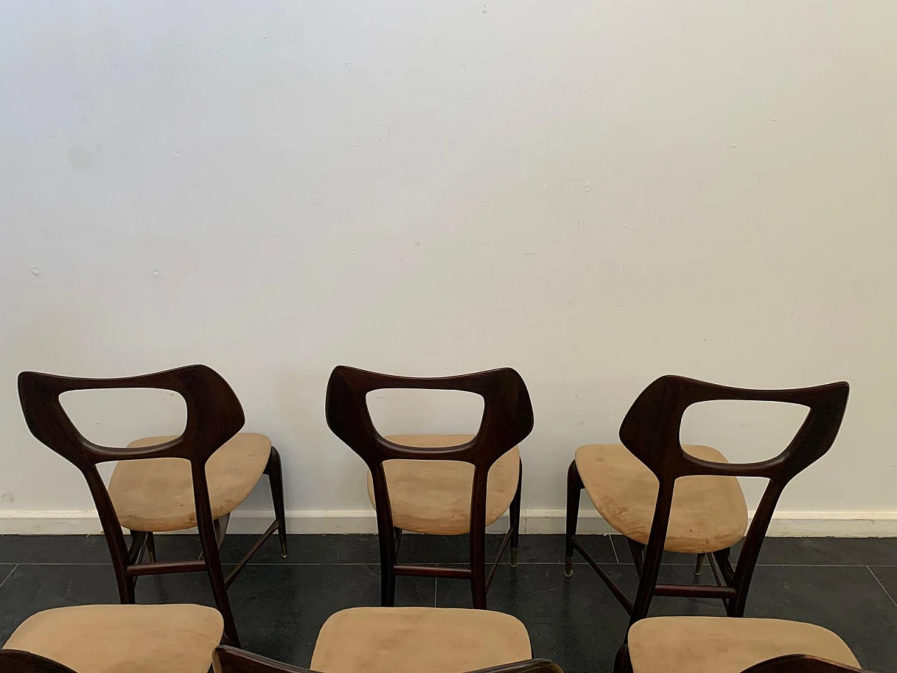 6 Mahogany chairs with brass tips, 1950s 7