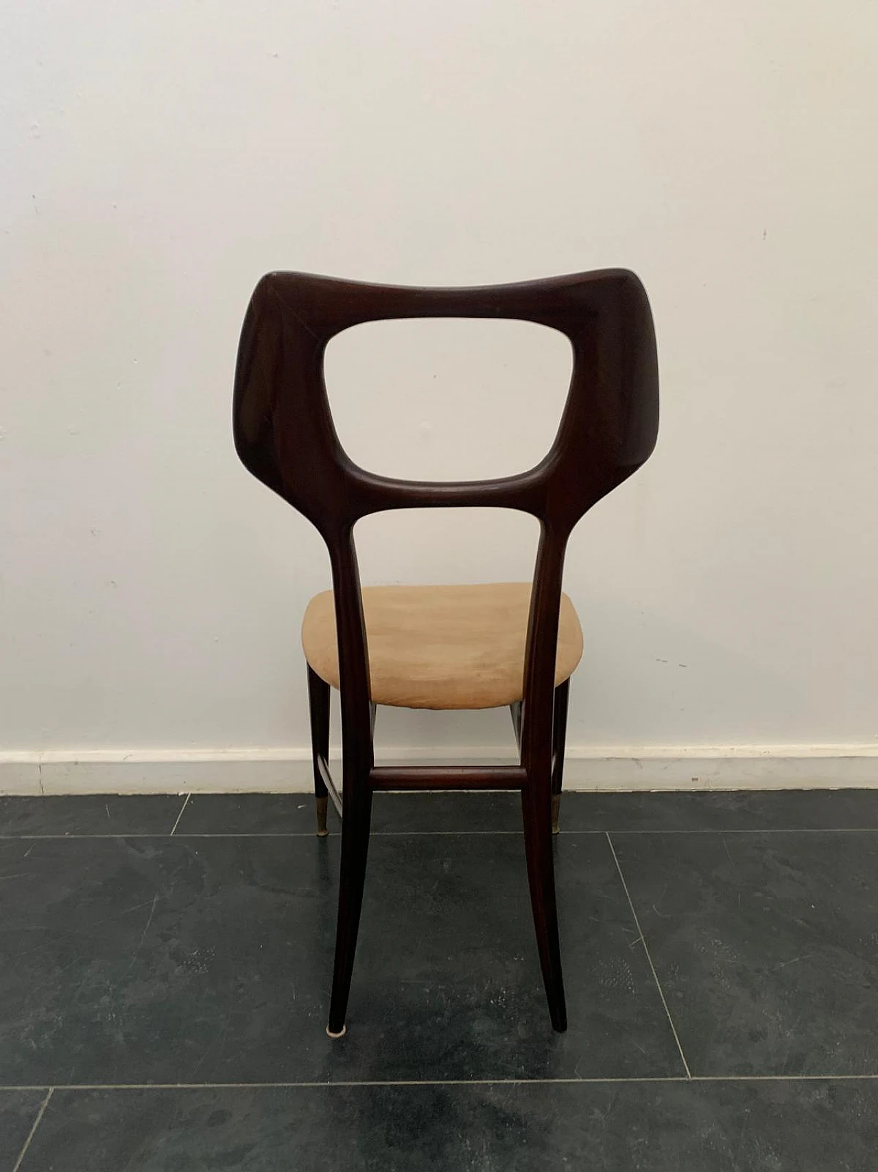 6 Mahogany chairs with brass tips, 1950s 13