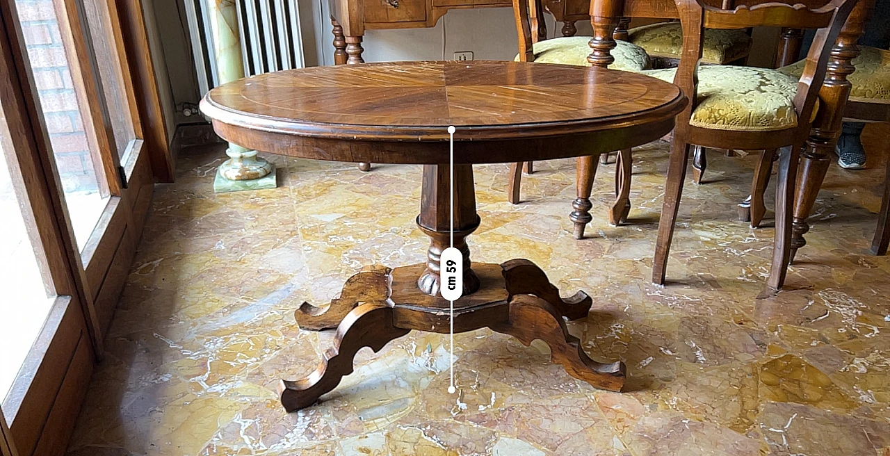 Oval mahogany table with inlaid top, 19th century 1