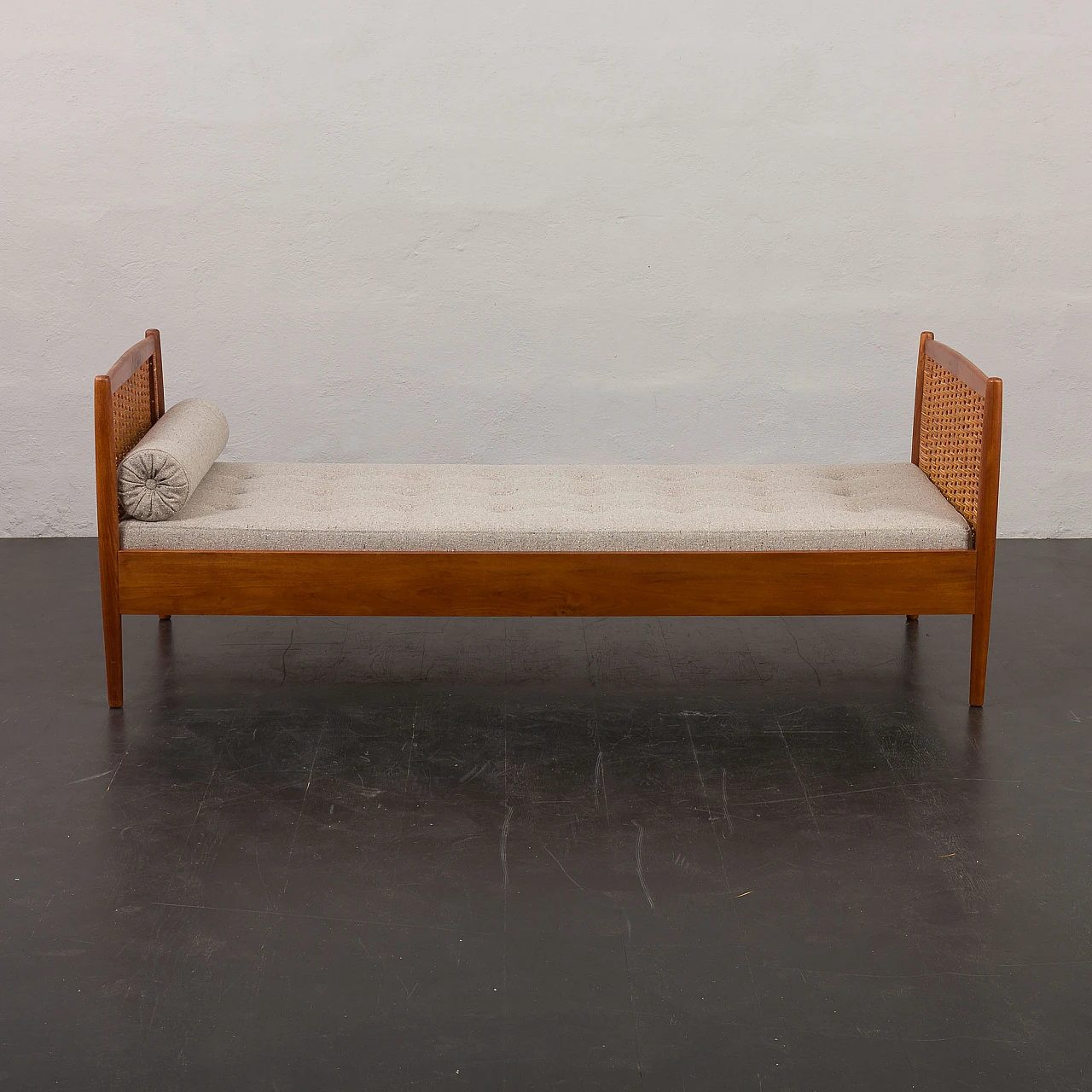 Daybed in teak and rattan attributed to Kai Winding, 1950s 11