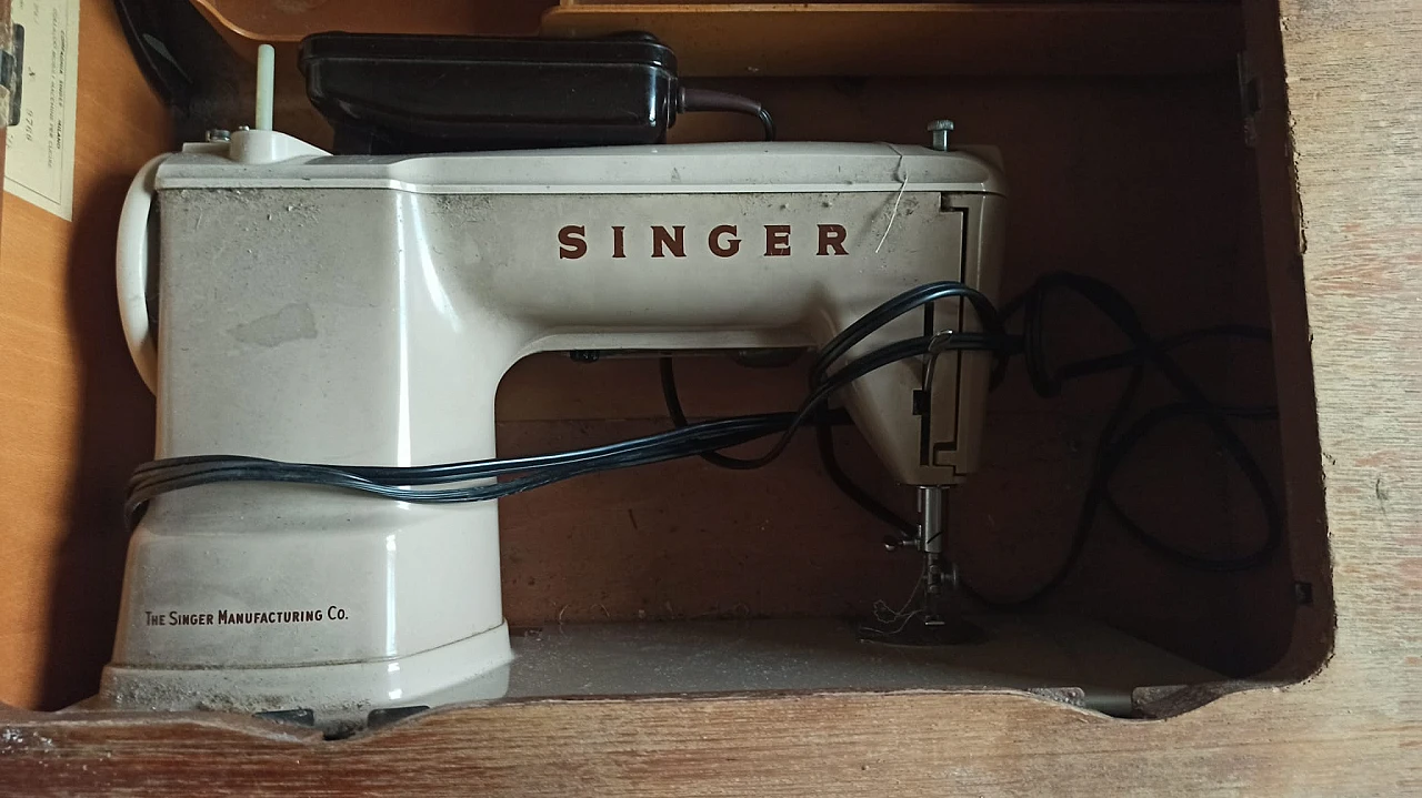 Singer sewing machine with folding work table, 1960s 4