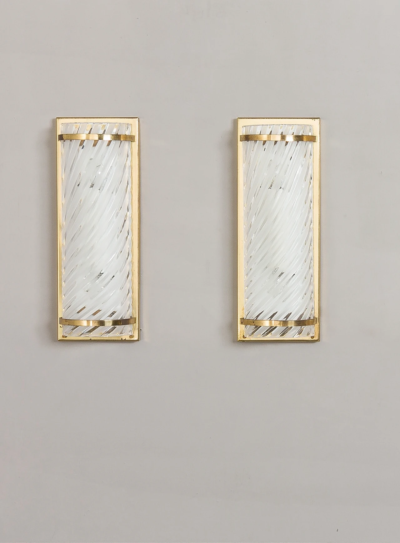 Pair of glass & brass wall lights attributed to Barovier & Toso, 1970s 6