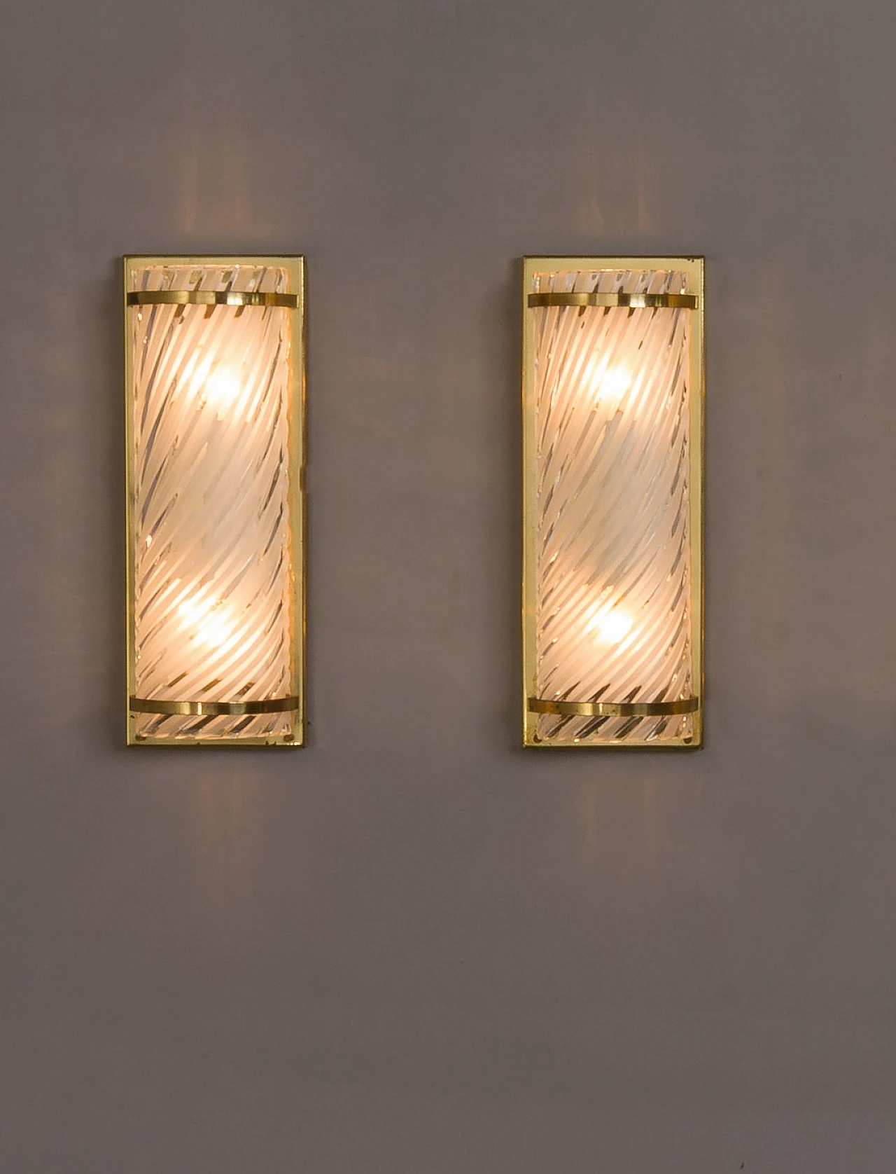 Pair of glass & brass wall lights attributed to Barovier & Toso, 1970s 7