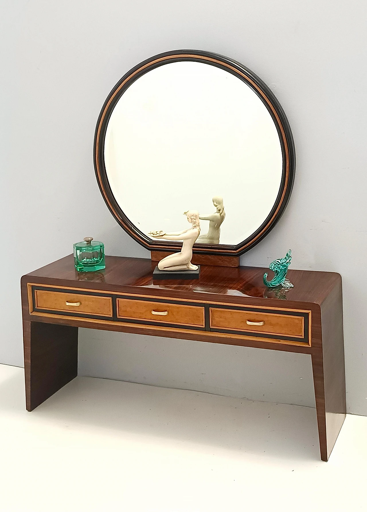 Walnut and birch vanity table attributed to Paolo Buffa, 1950s 2