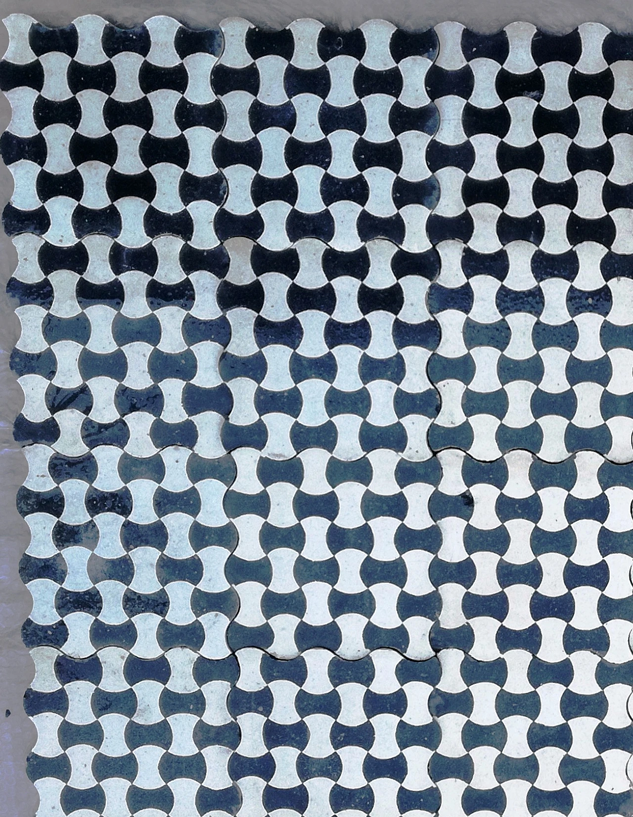 25 Cementine Papillon tiles, 1920s 1