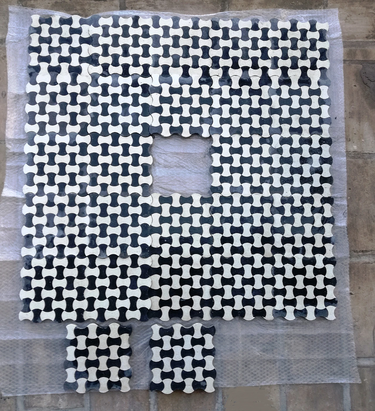 25 Cementine Papillon tiles, 1920s 16