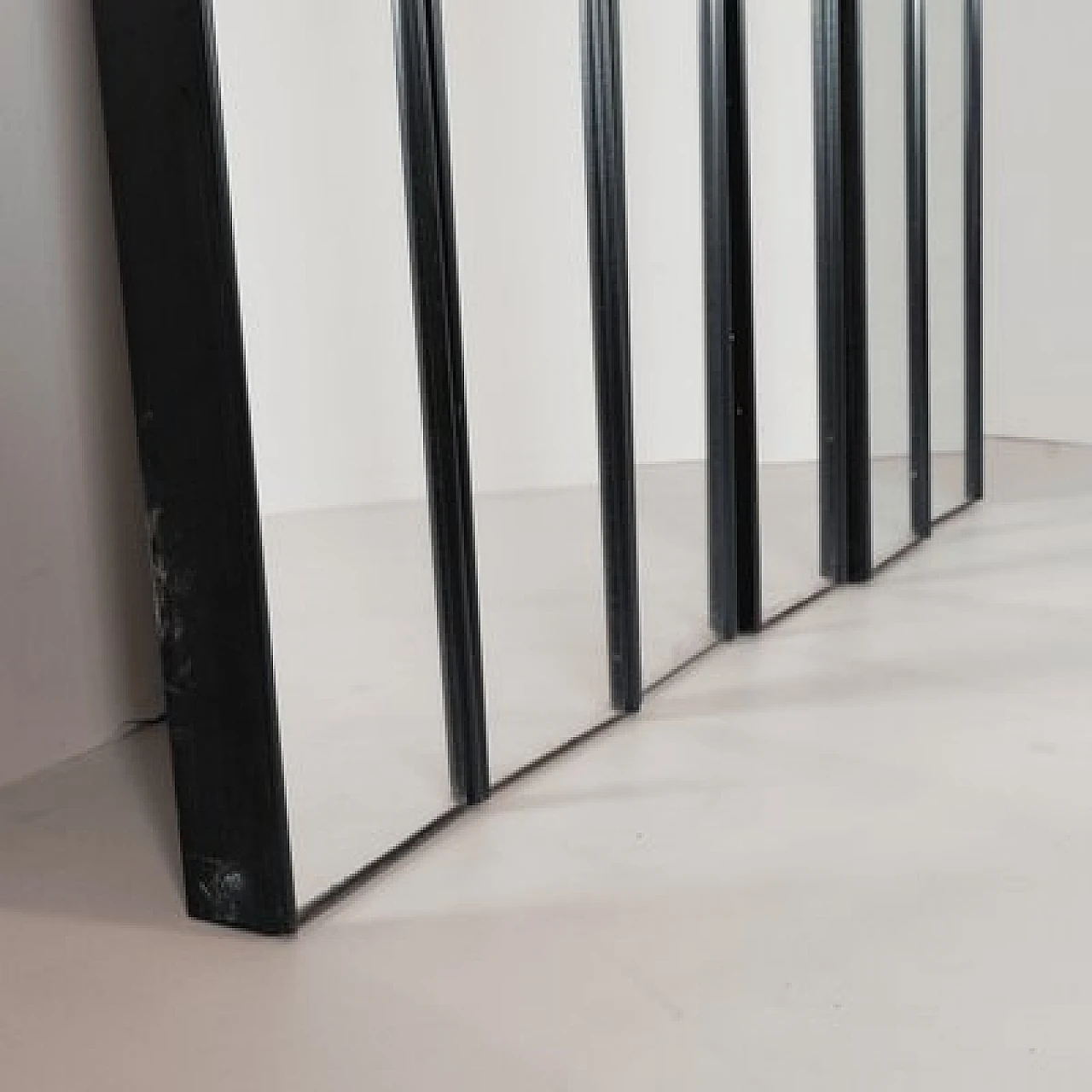 6 Gronda wall mirrors by Luciano Bertoncini for Elco, 1975 3