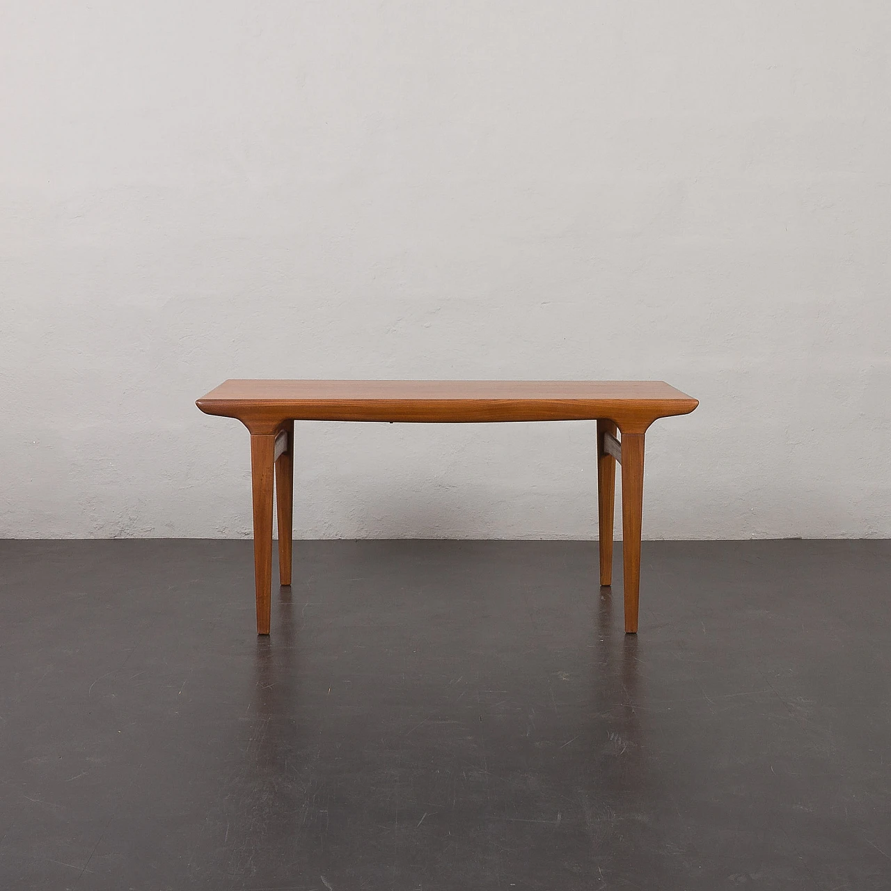 Dining table in wood by J. Andersen for U. Møbelfabrik, 1960s 9