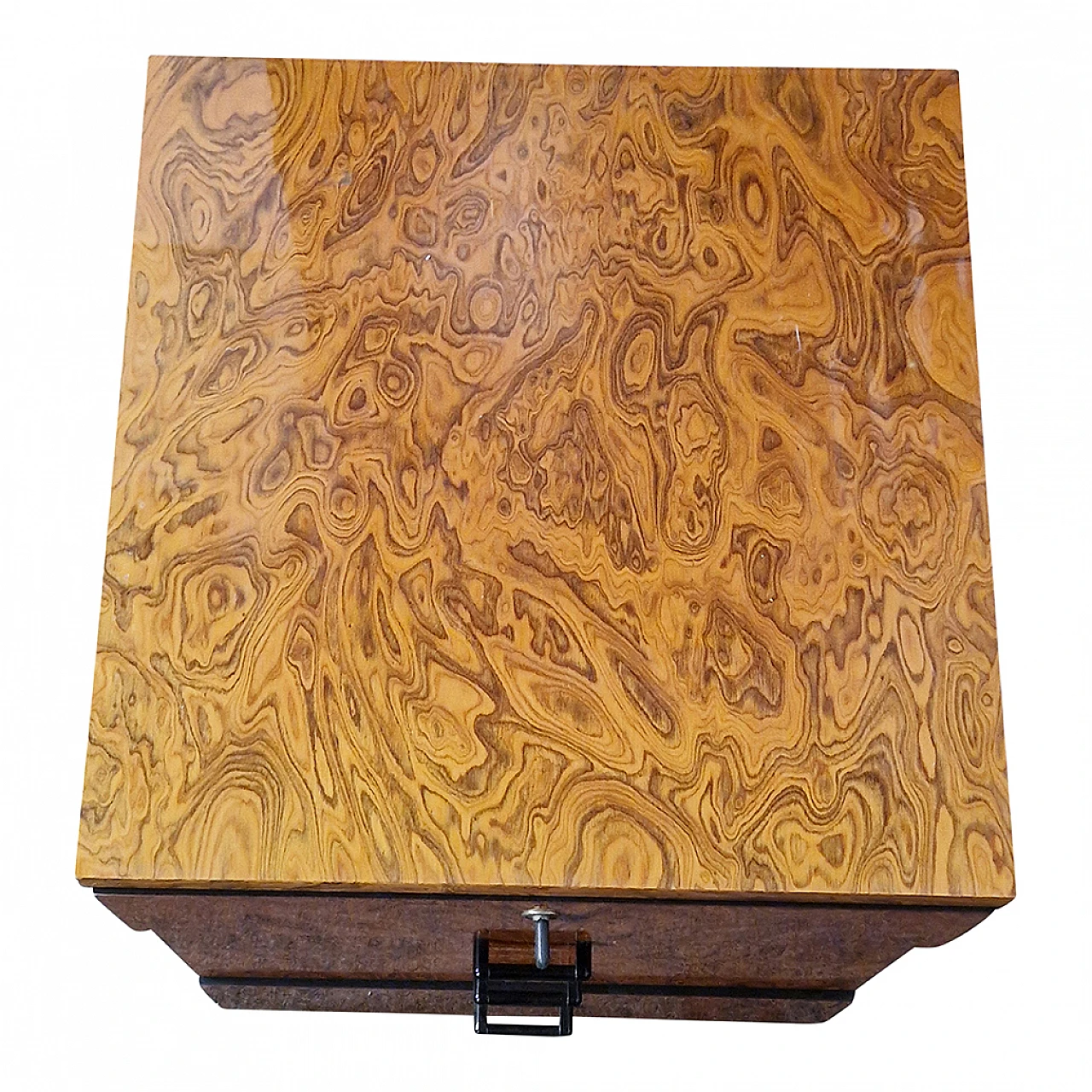 Thuja-root chest of drawers with black lacquered detail, 1950s 5