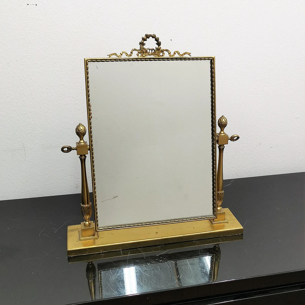 Fontana Arte style brass table mirror, 1950s 4