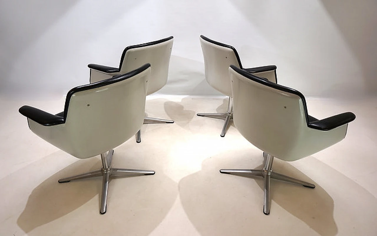 4 Chairs in leather & fiberglass by F. Kramer for Wilkhahn, 1970s 6