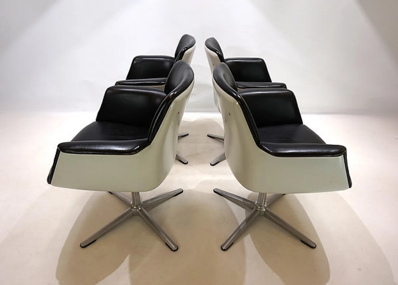 4 Chairs in leather & fiberglass by F. Kramer for Wilkhahn, 1970s 9