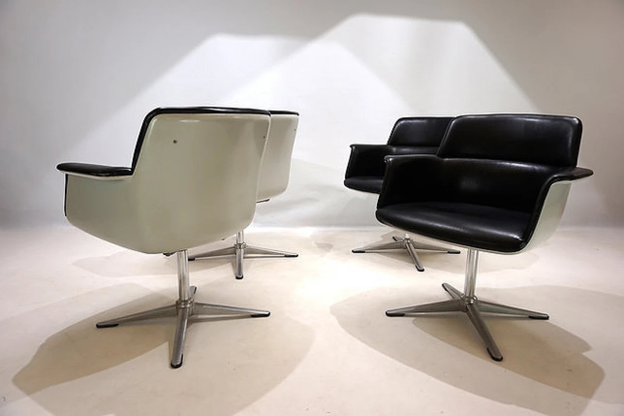 4 Chairs in leather & fiberglass by F. Kramer for Wilkhahn, 1970s 12