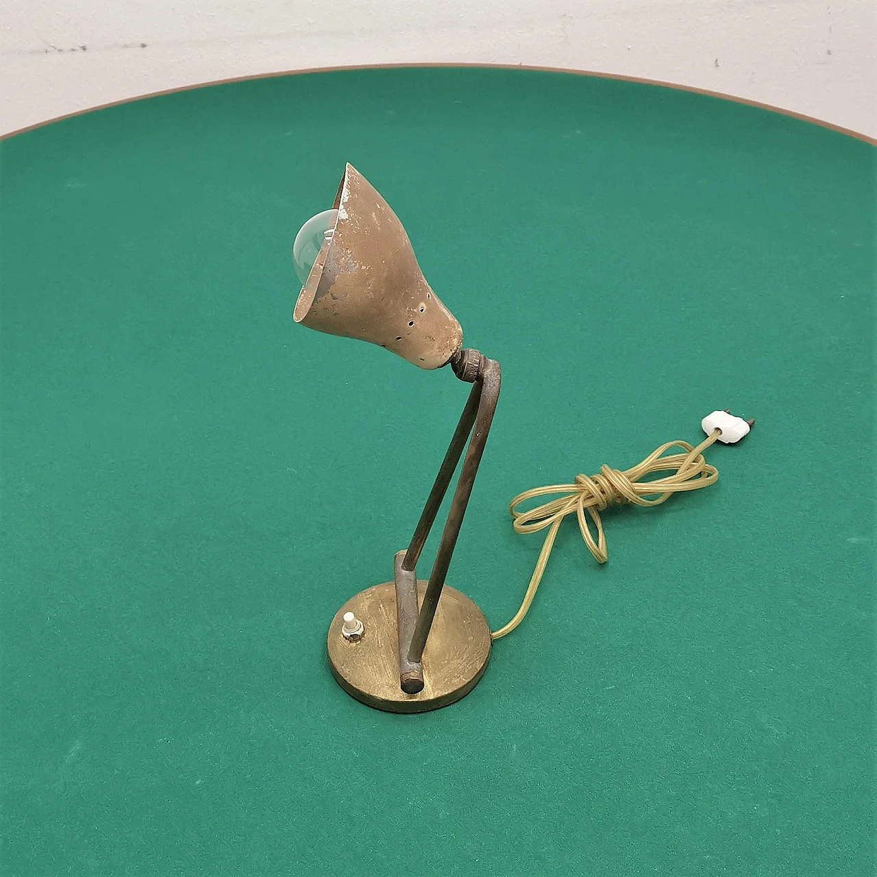 Adjustable brass table lamp attributed to Stilnovo, 1950s 15