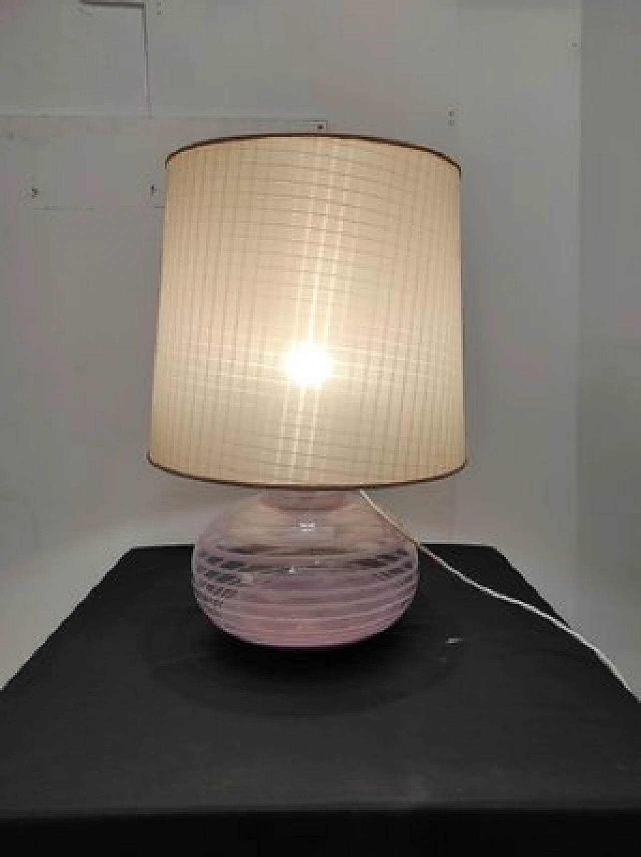 Table lamp in lilac Murano glass and fabric lampshade, 1970s 6