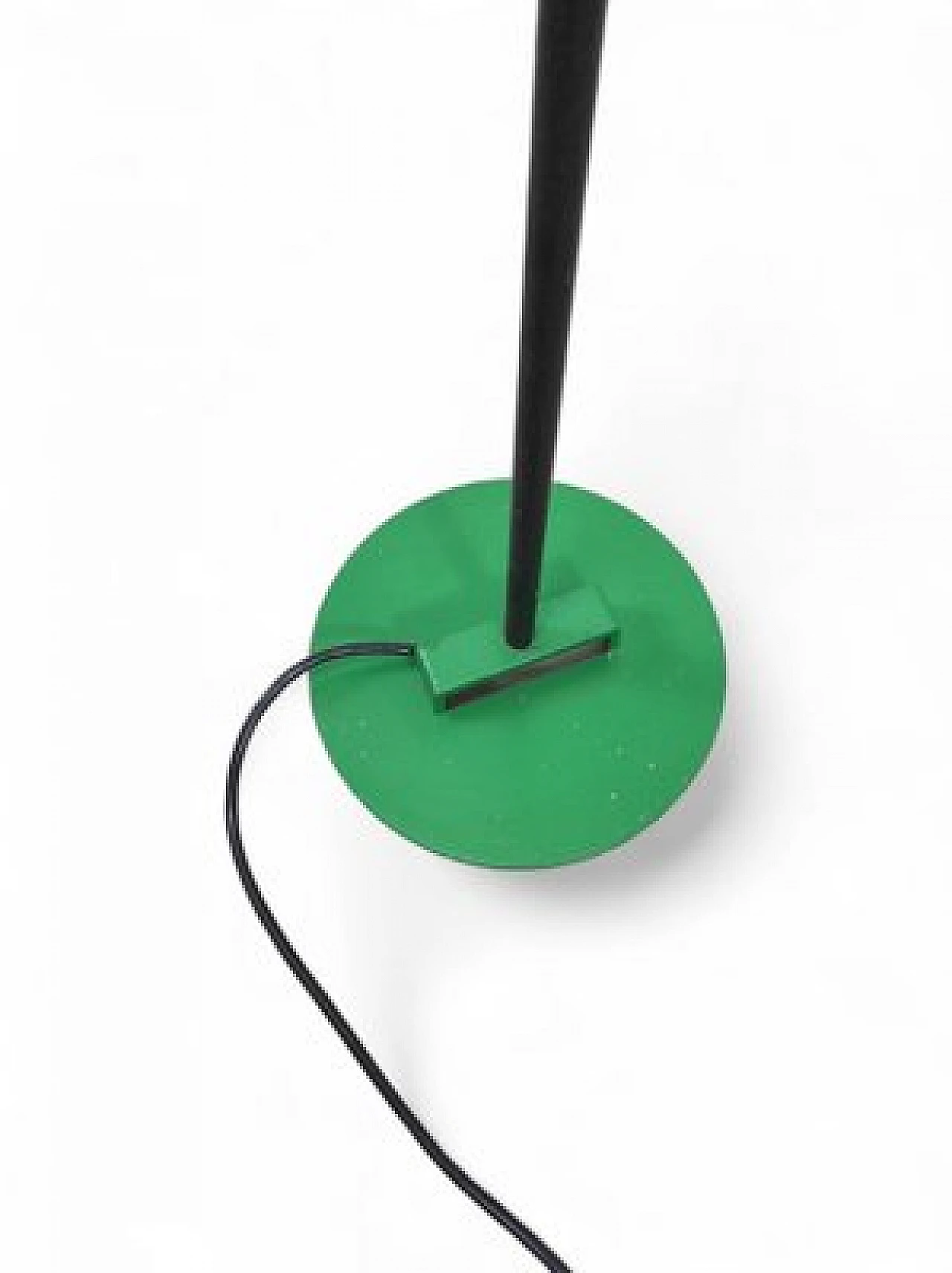 Green metal floor lamp by Ernesto Gismondi for Artemide, 1970s 7