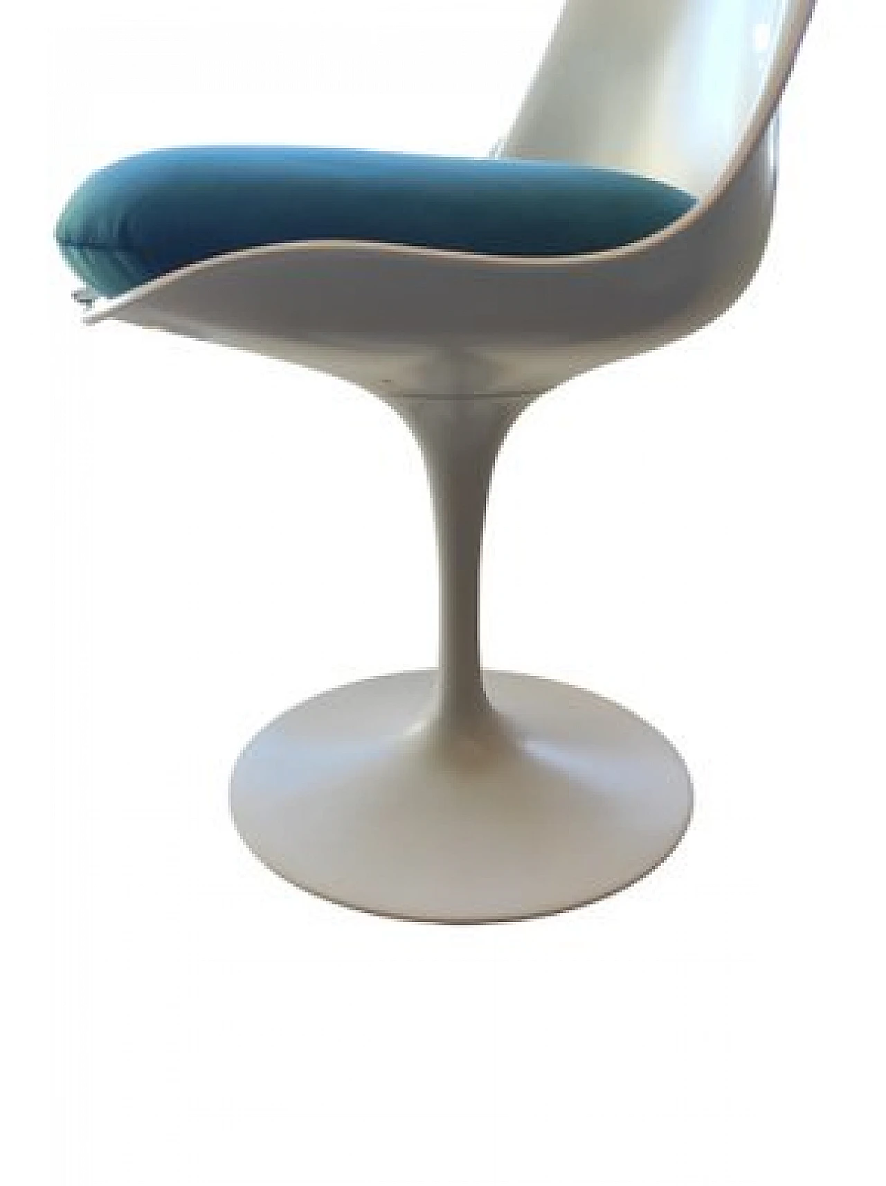 4 Tulip chairs in white metal by Eero Saarinen for Knoll, 1970s 5