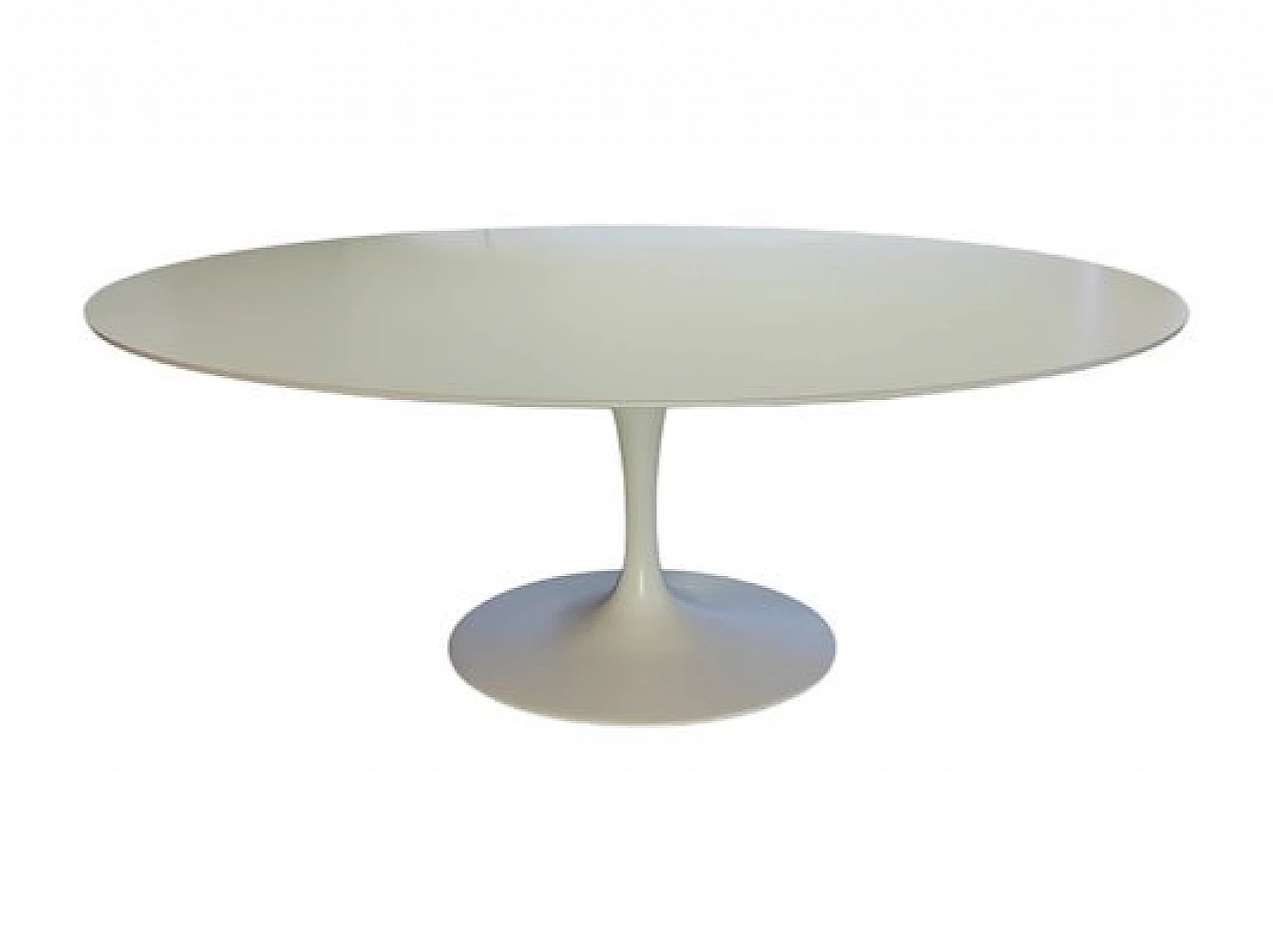 Oval table in white laminate by Eero Saarinen for Knoll, 1980s 1