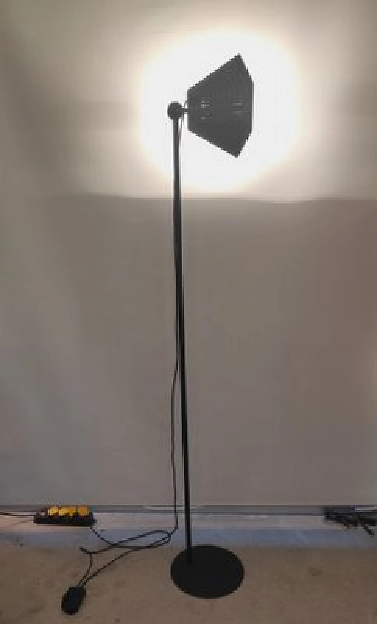 Colibrì floor lamp by Ettore Sottsass for Olivetti Synthesis, 1973 7