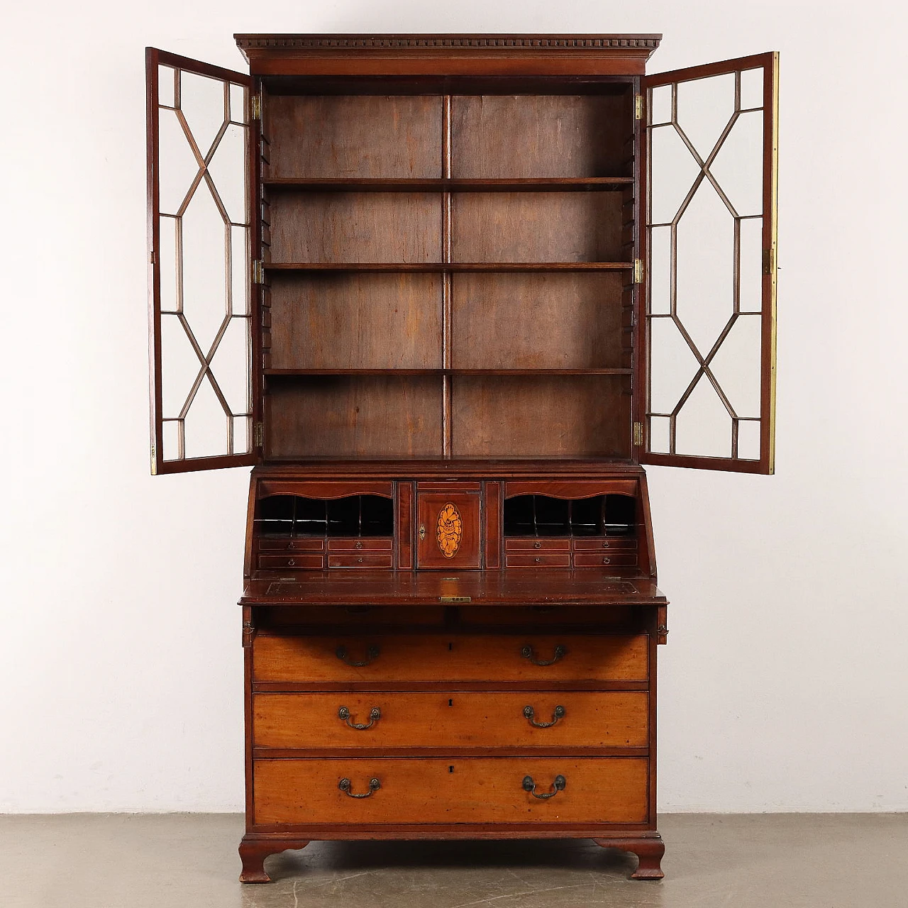 Flap desk with showcase in tinted maple & glass, 19th century 3