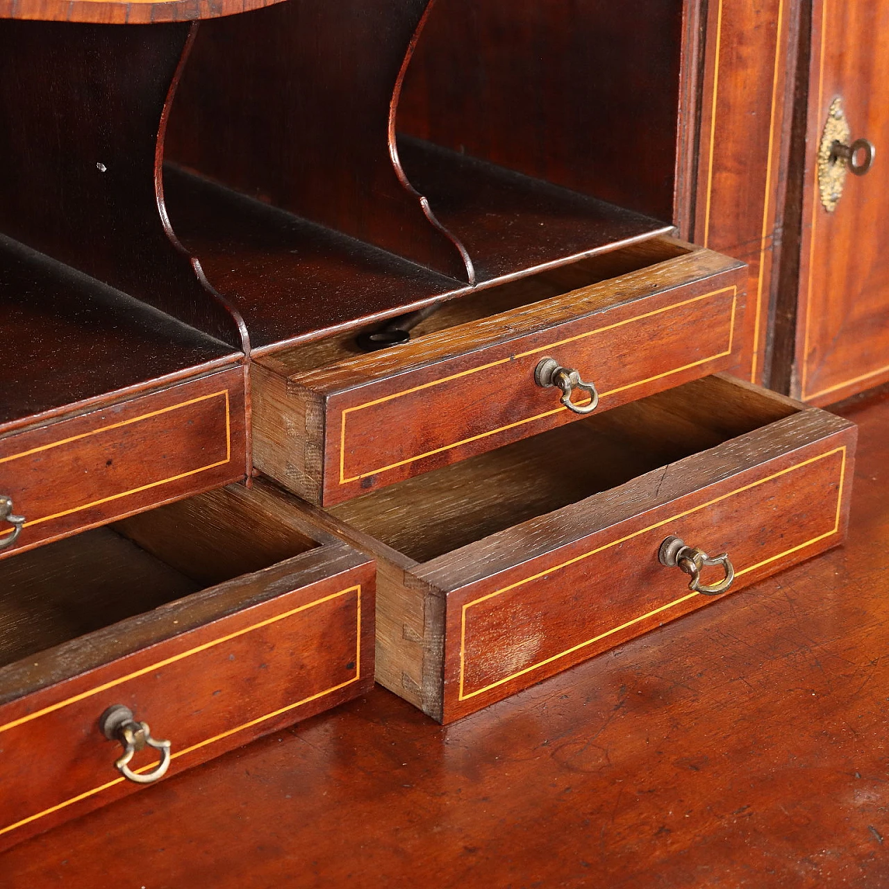 Flap desk with showcase in tinted maple & glass, 19th century 9