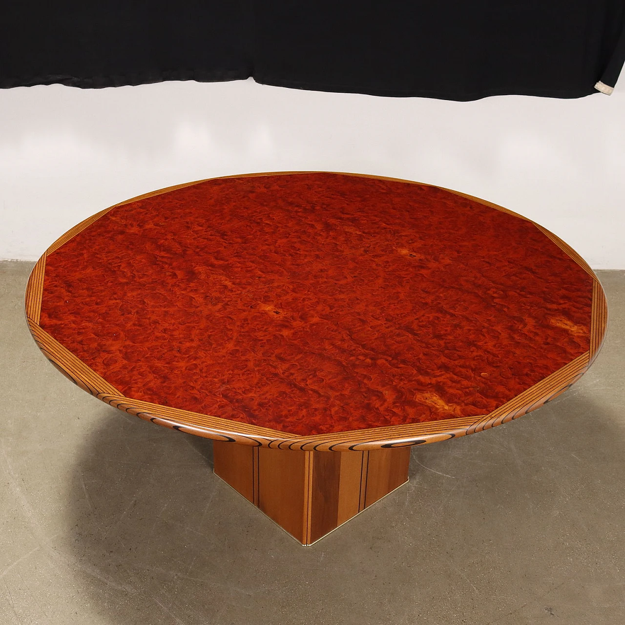 Tavolo tondo Artona in legno di A. & T. Scarpa per Maxalto, anni '70 3