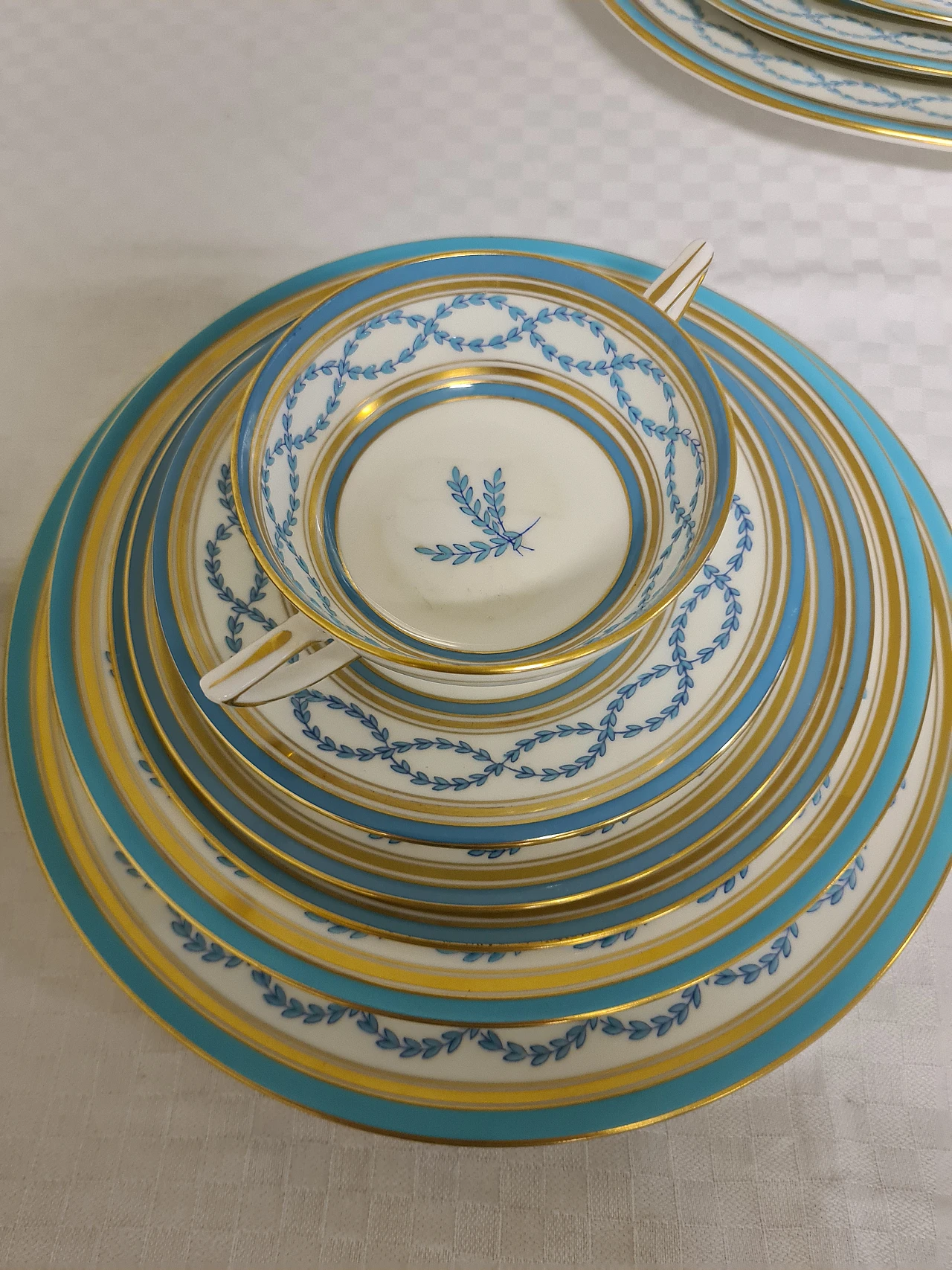 Antoniette Manufacture Minton tableware set, 1968 8