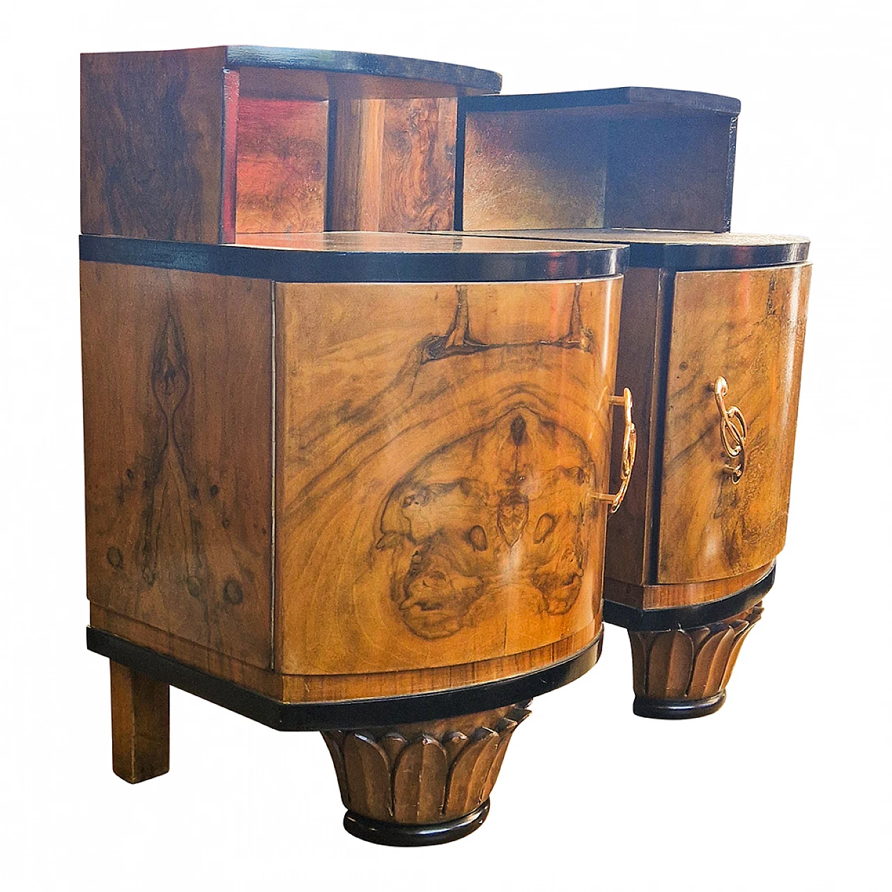 Pair of Art Deco bedside tables veneered in walnut briar, 1930s 3