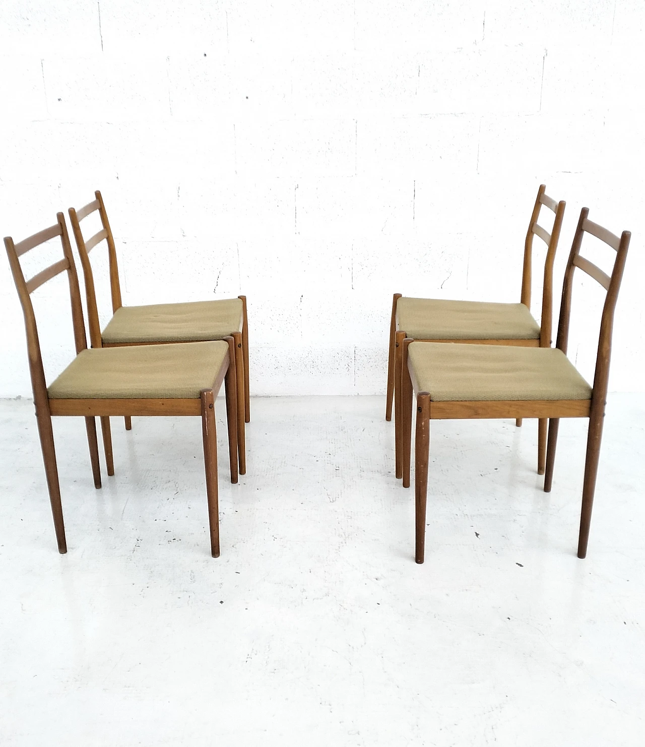 Set of 4 side chairs attributed to Gio’ Ponti for Reguitti  50's 5