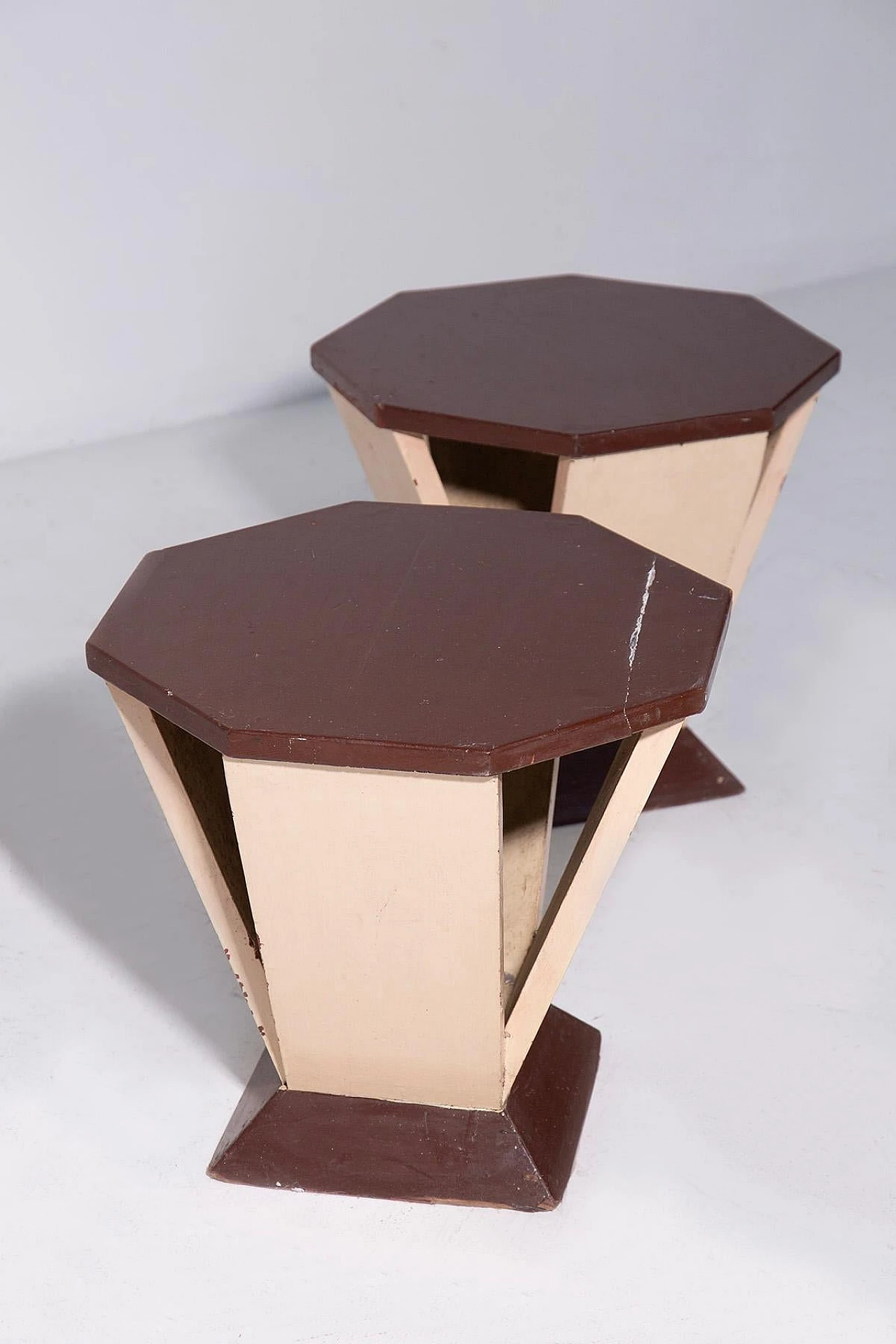 3 Tavolino futuristi in legno, anni '20 3