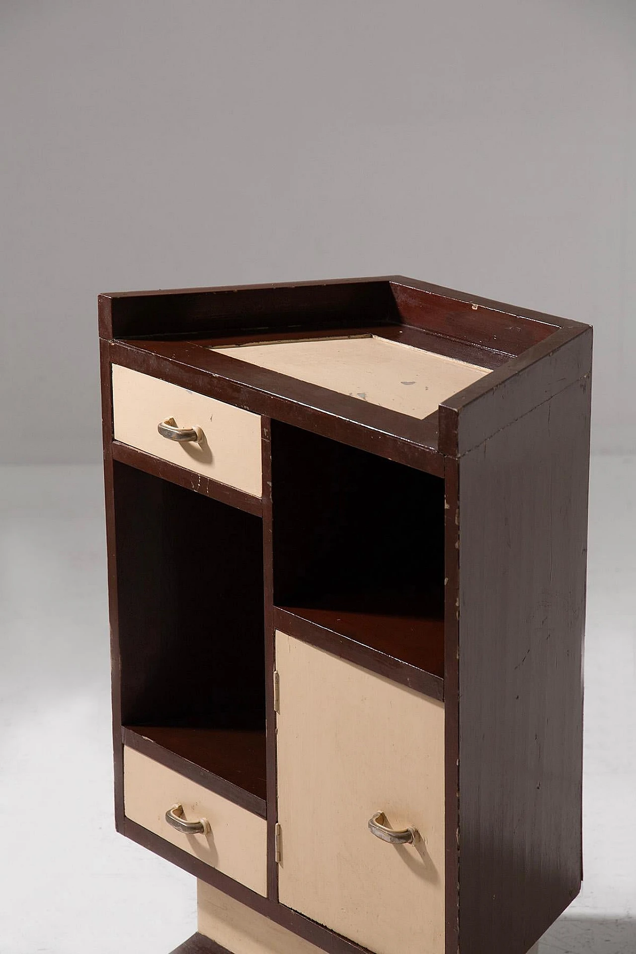 Futurist sideboard in two-tone wood, 1920s 3