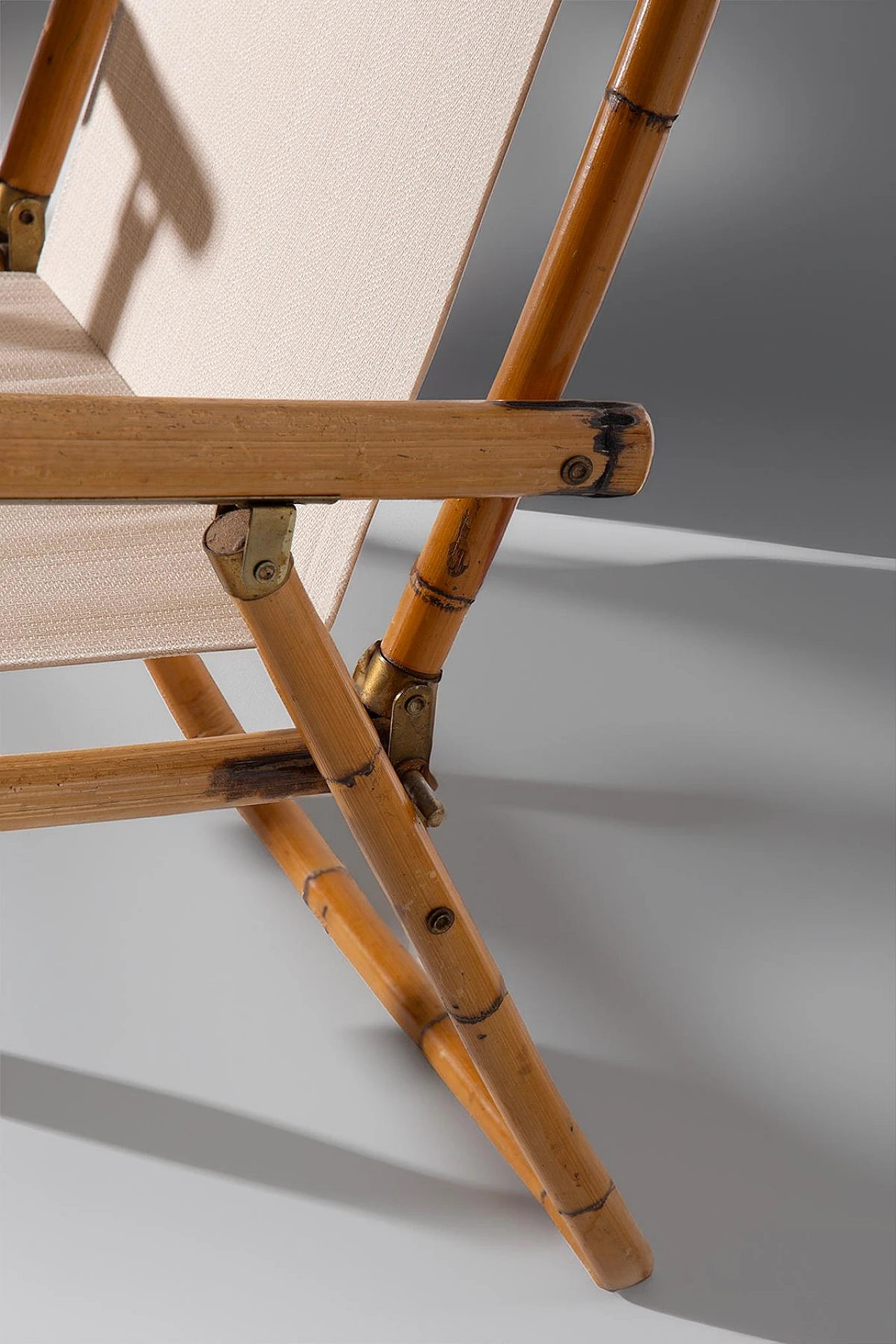 Pair of bamboo and jute folding chairs, 1950s 3