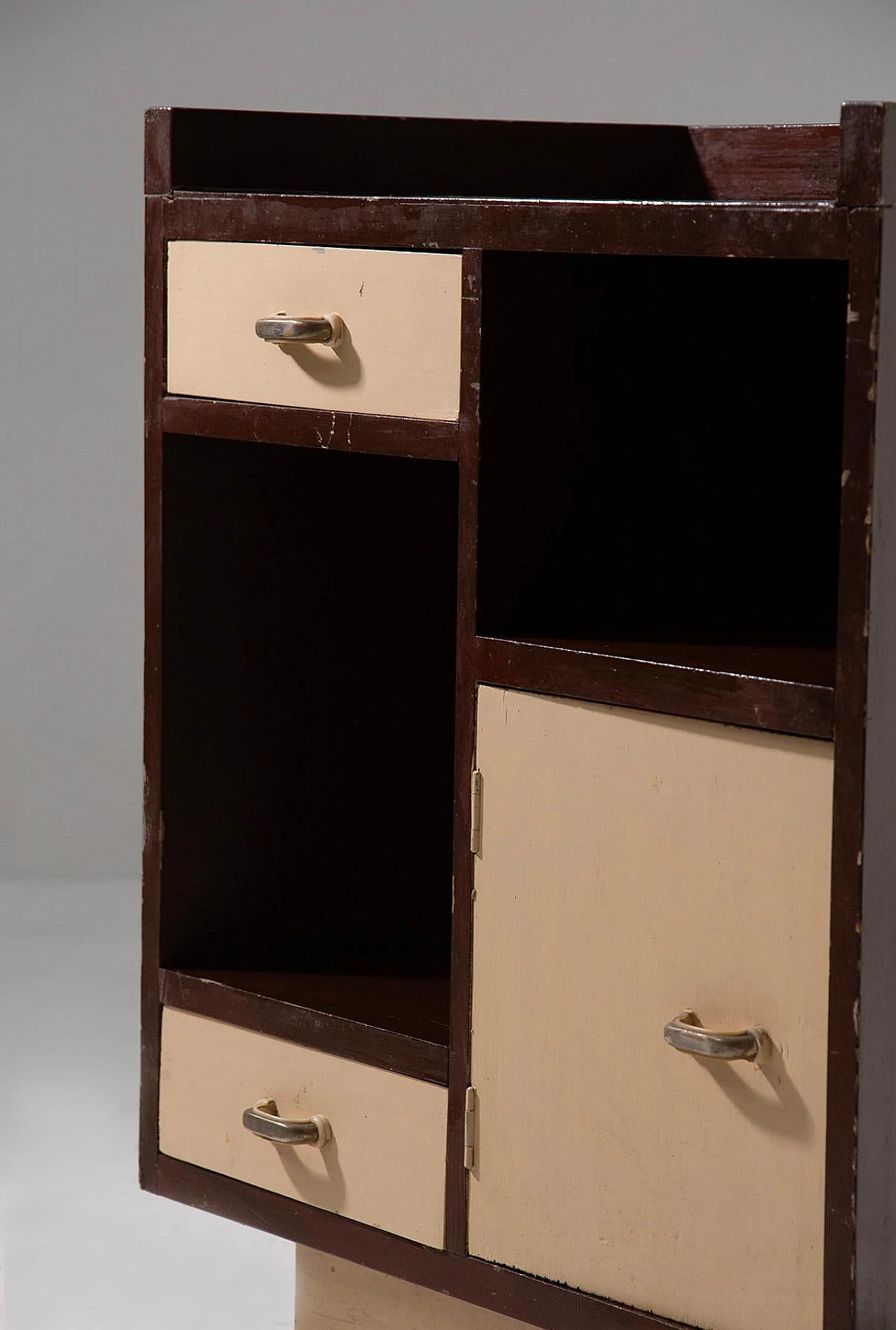 Futurist sideboard in two-tone wood, 1920s 4