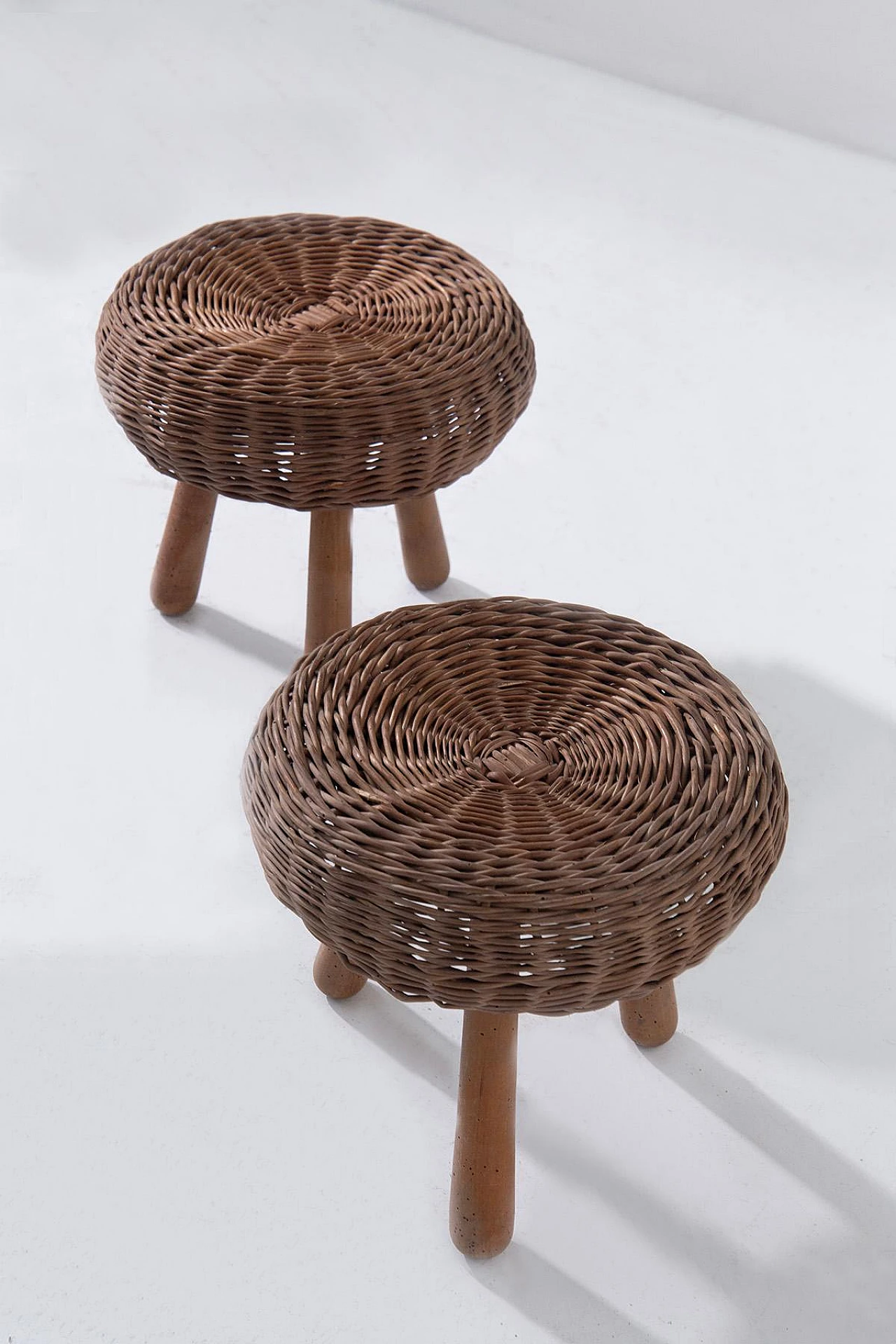 Pair of wicker and wood stools by Tony Paul, 1960s 5