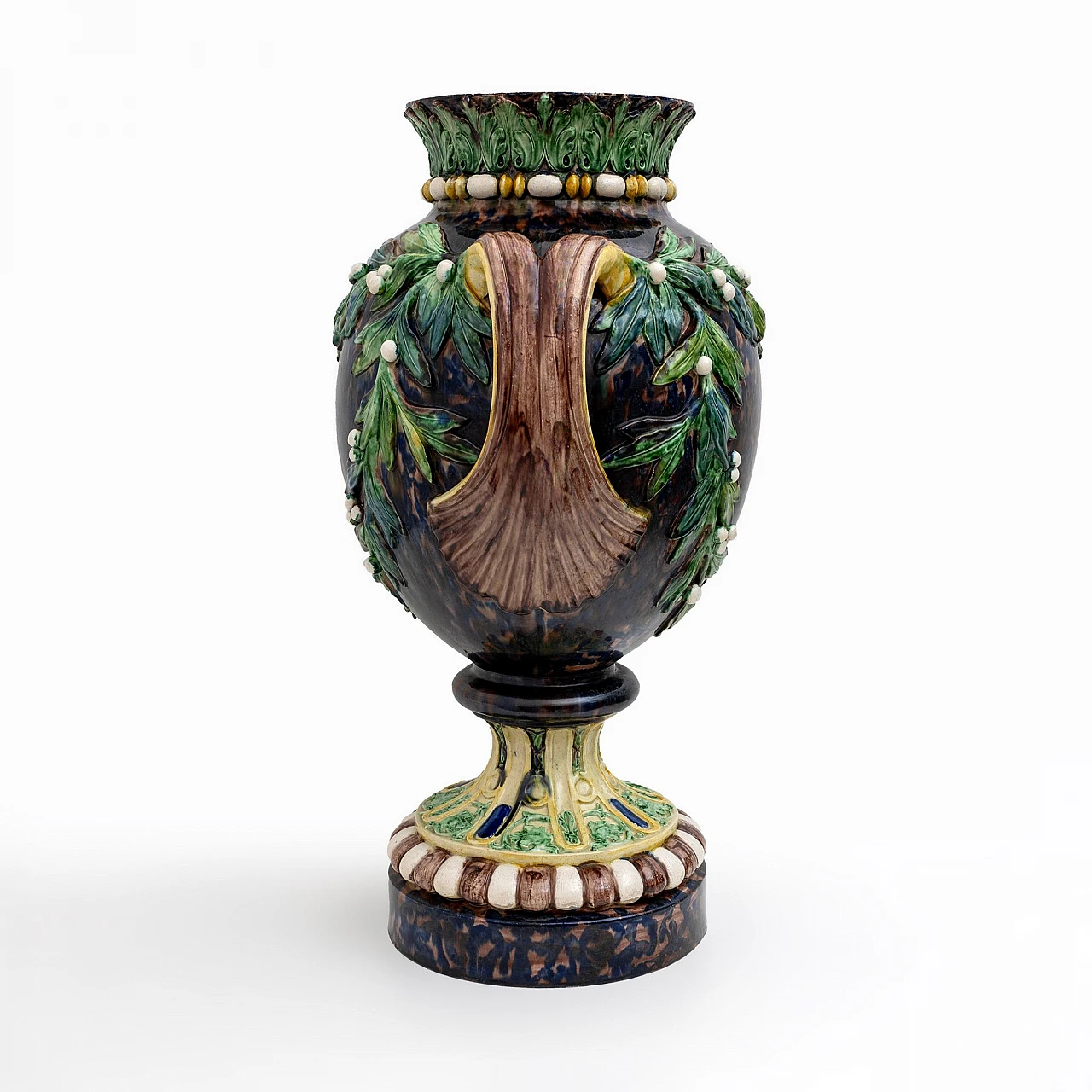 Palissy majolica vase with mistletoe, 1880 3