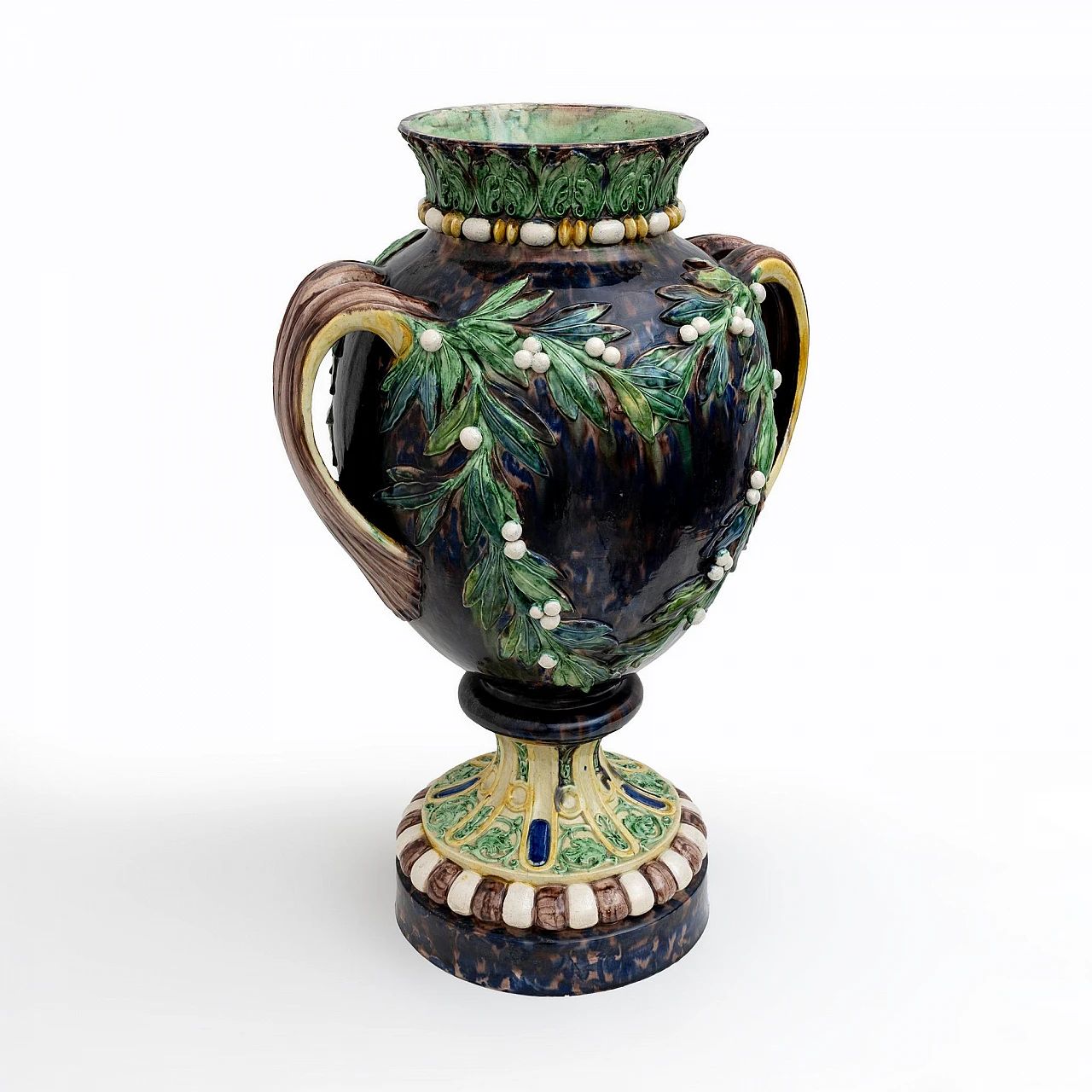 Palissy majolica vase with mistletoe, 1880 4