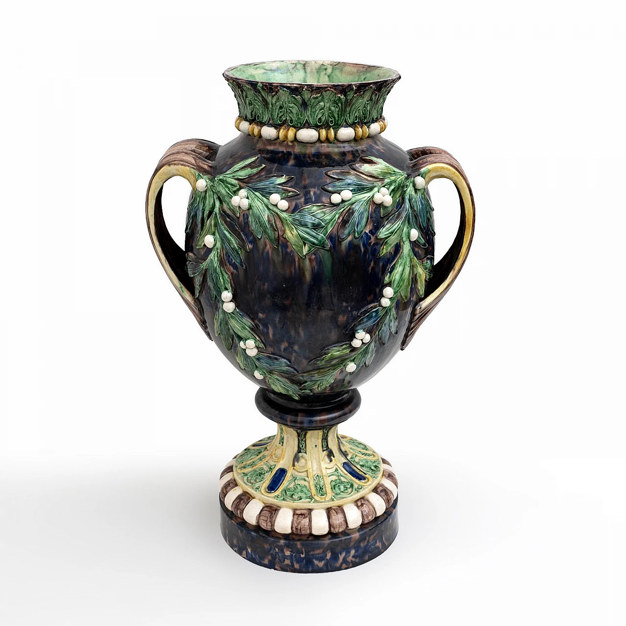 Palissy majolica vase with mistletoe, 1880 6