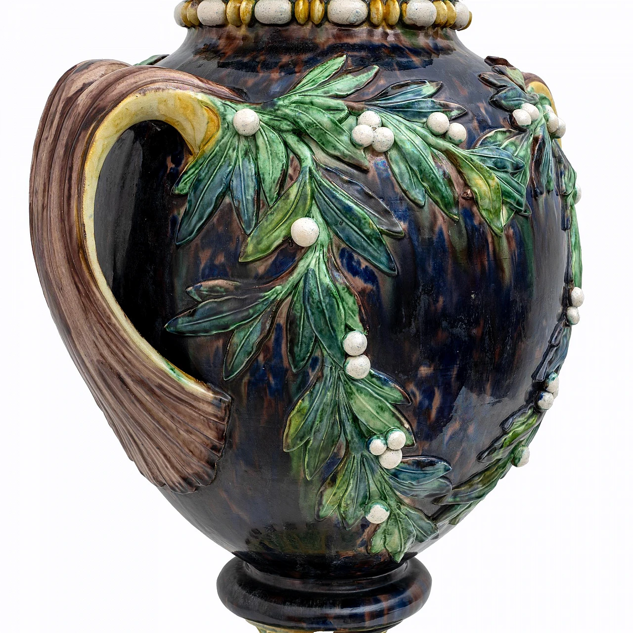 Palissy majolica vase with mistletoe, 1880 8