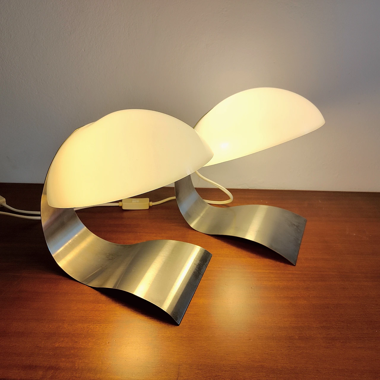 Pair of table lamps in Guzzini style, 1970s 10