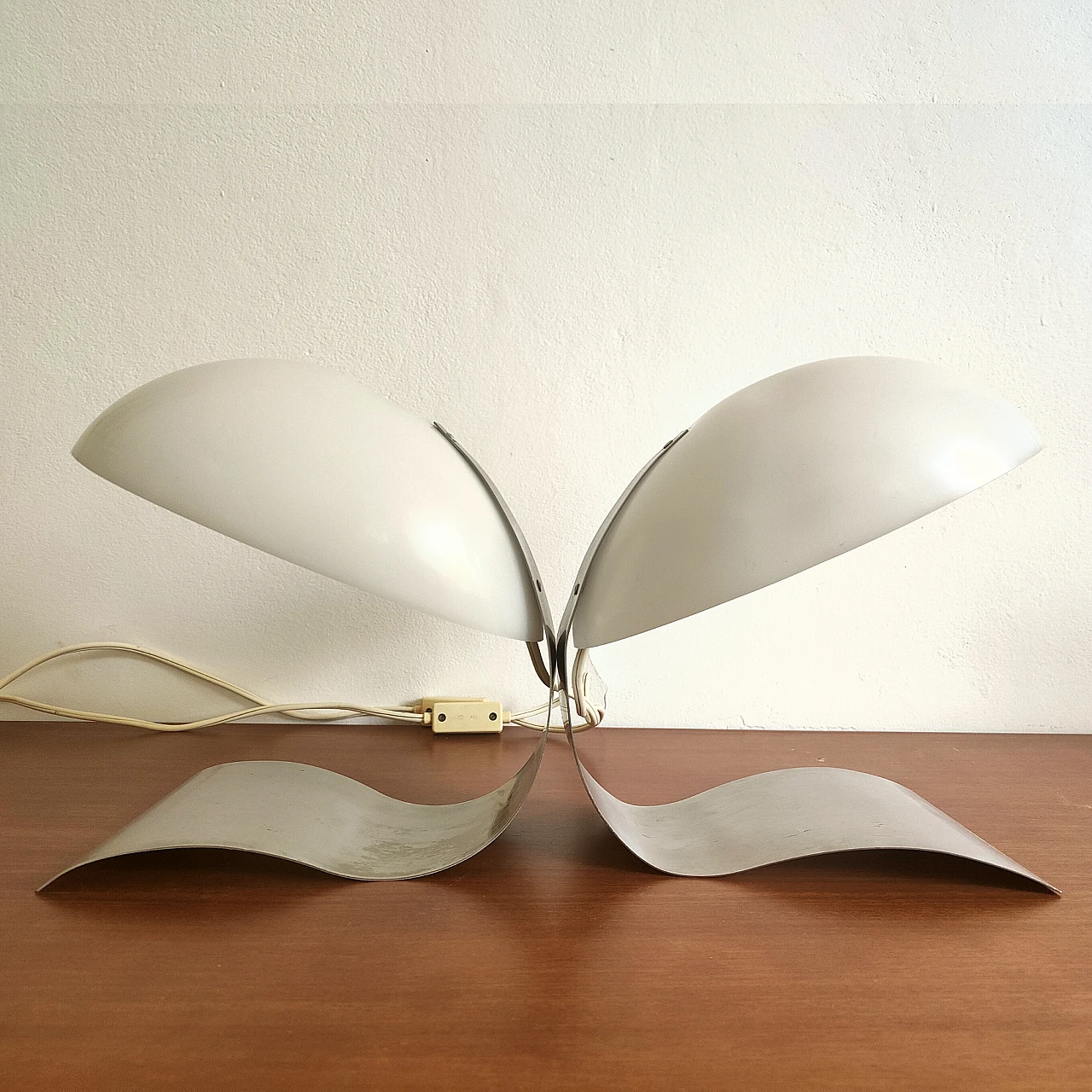 Pair of table lamps in Guzzini style, 1970s 11