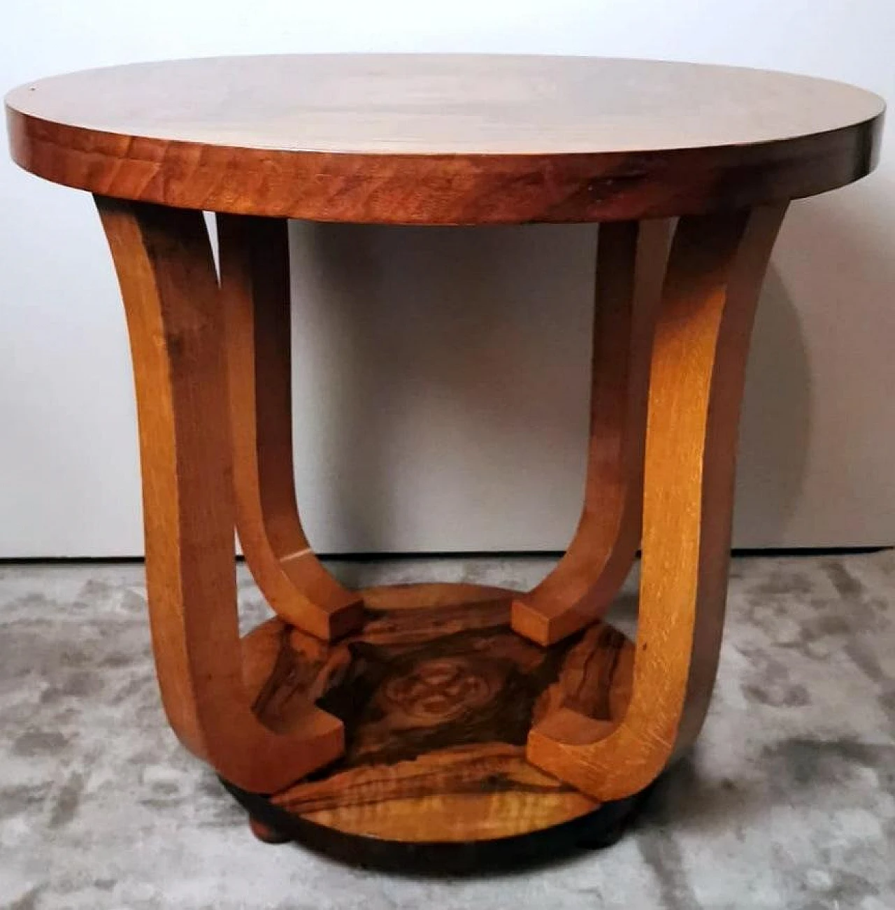 Art Déco coffee table in walnut burl with round top, 1930s 3